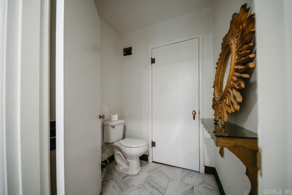 399 Louise Drive Property Photo 17