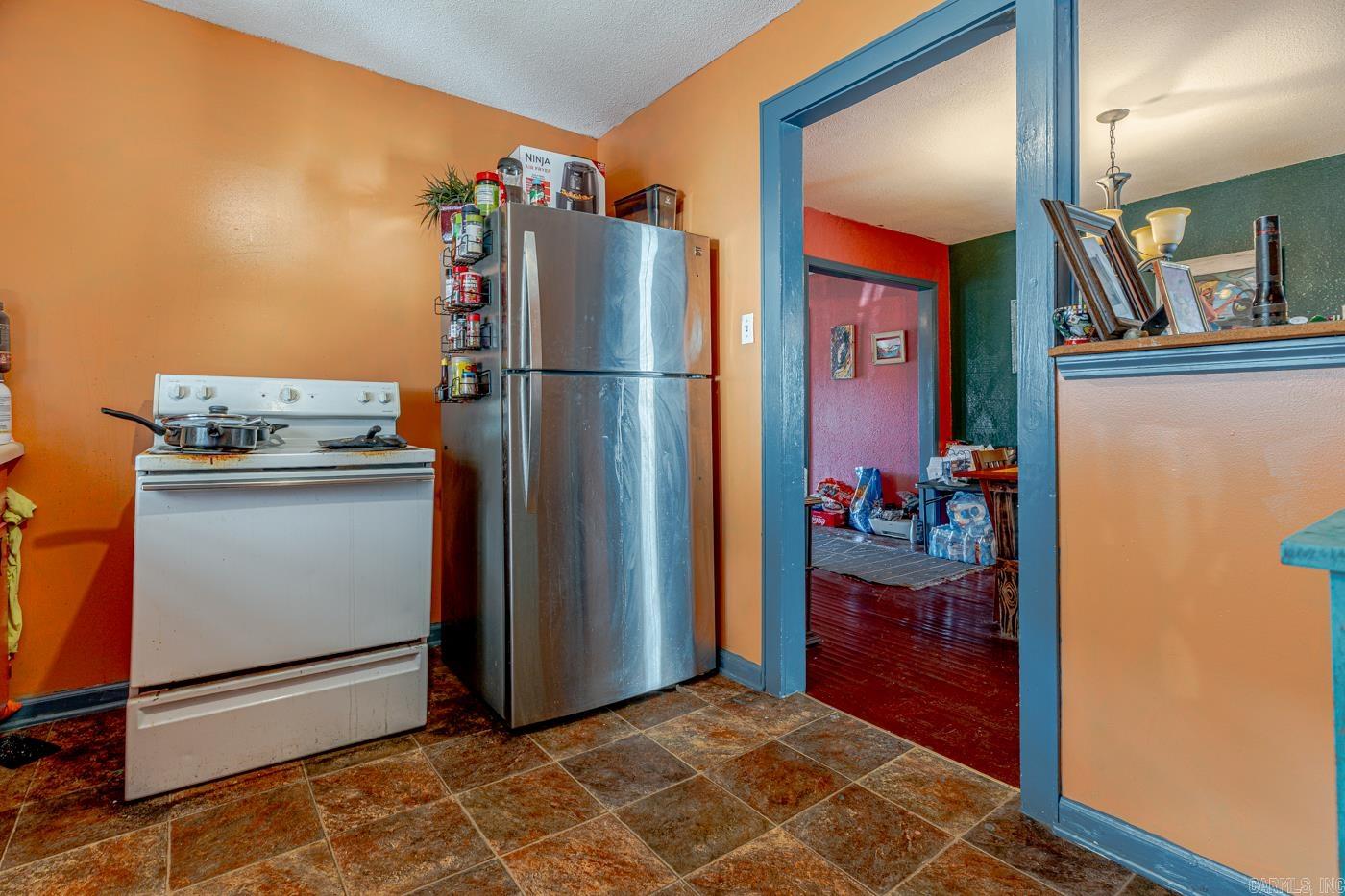 127 W Danner Avenue Property Photo 13