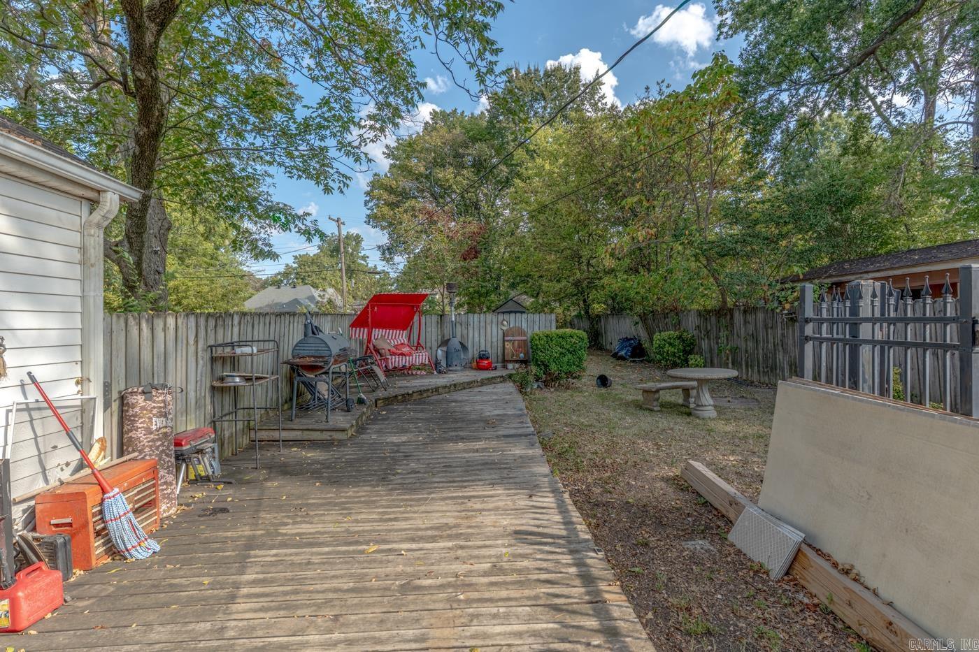 127 W Danner Avenue Property Photo 29