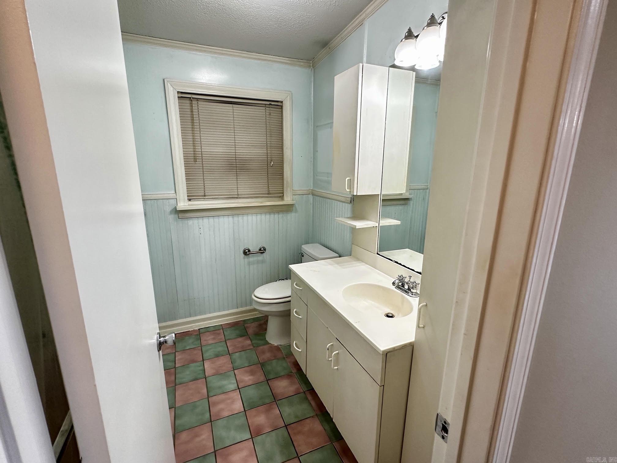 5510 W 51st Street Property Photo 5