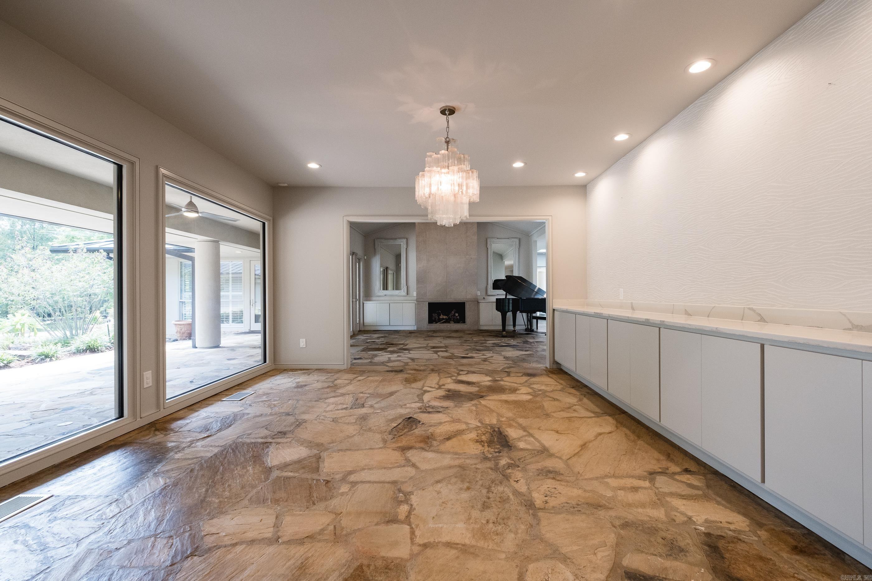 16 Iron Horse Road Property Photo 16