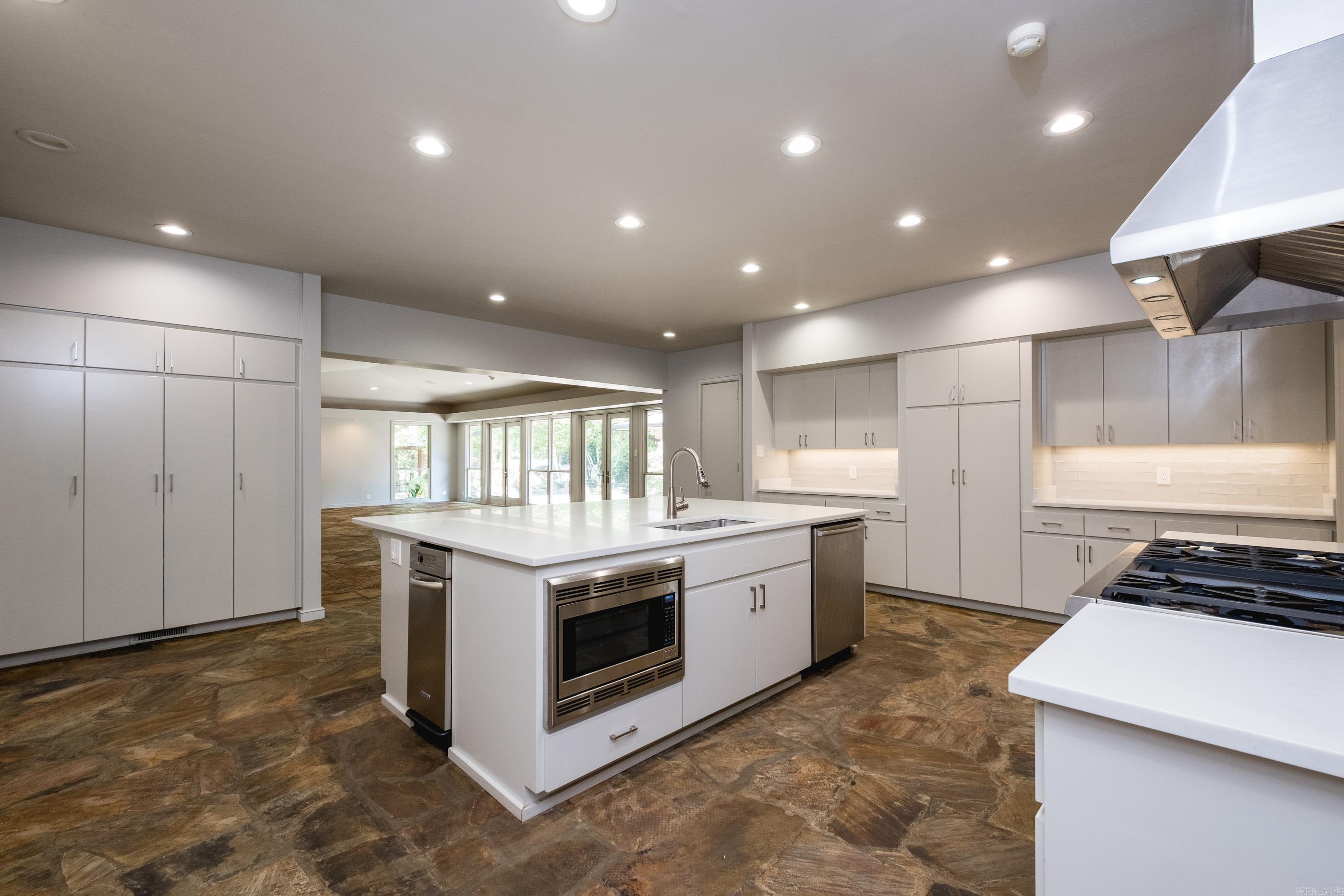 16 Iron Horse Road Property Photo 21