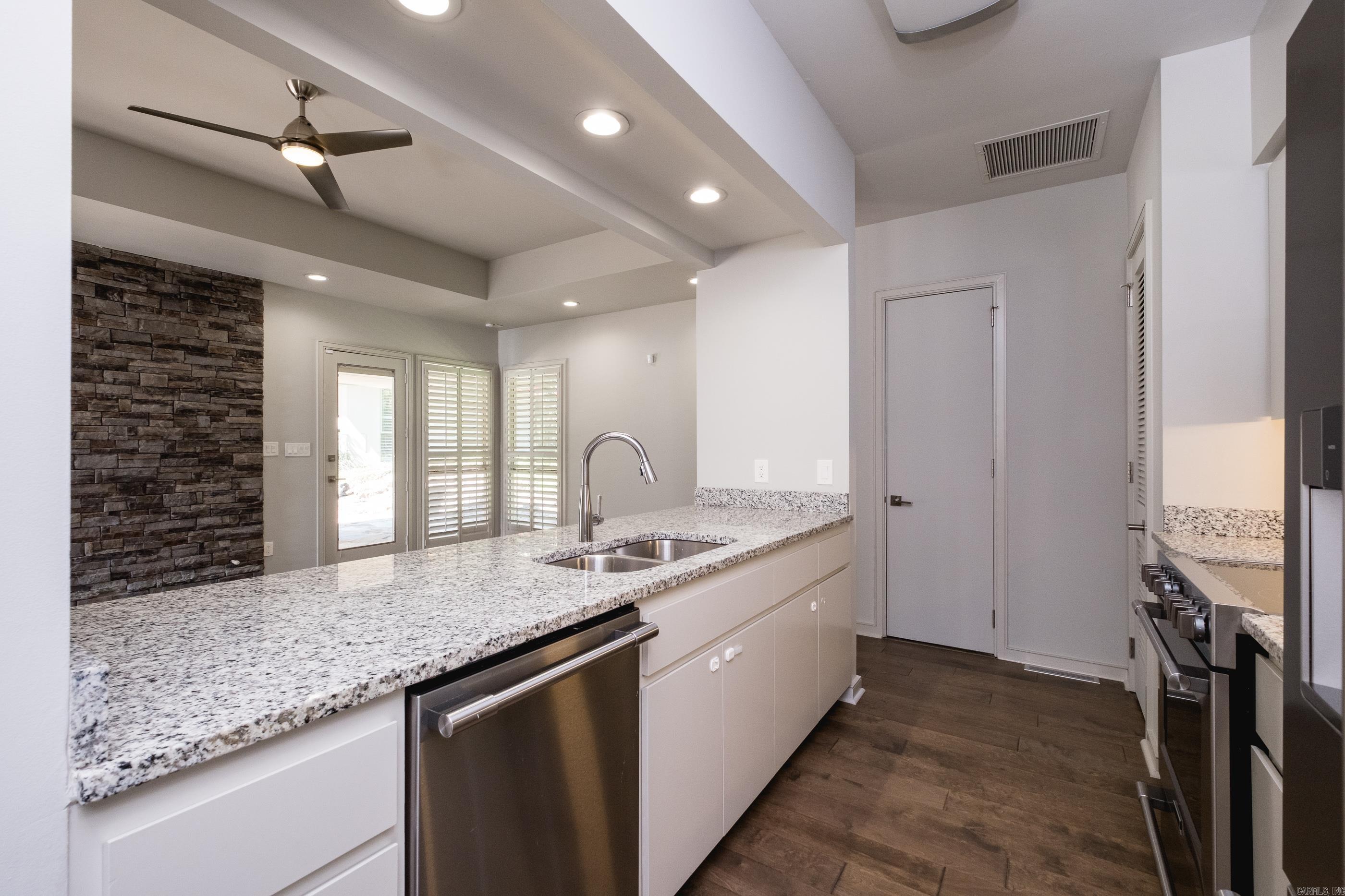 16 Iron Horse Road Property Photo 40