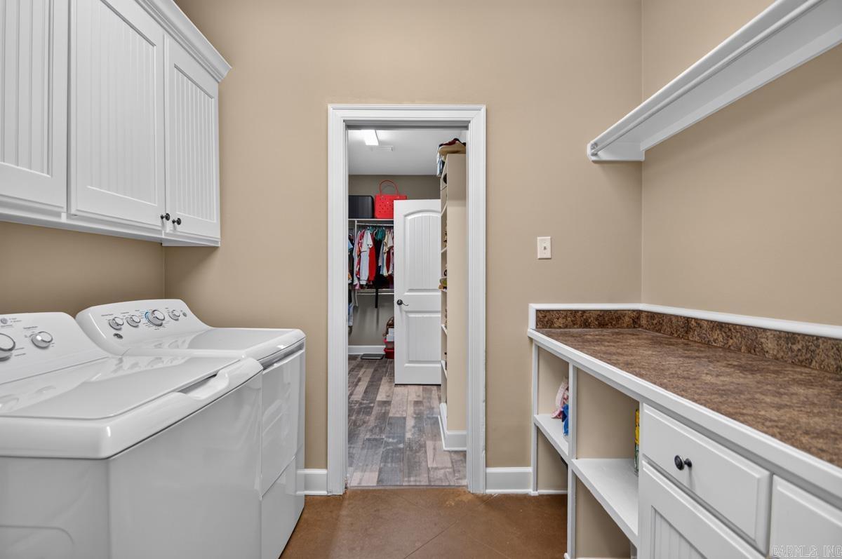 4820 Westin Park Drive Property Photo 25