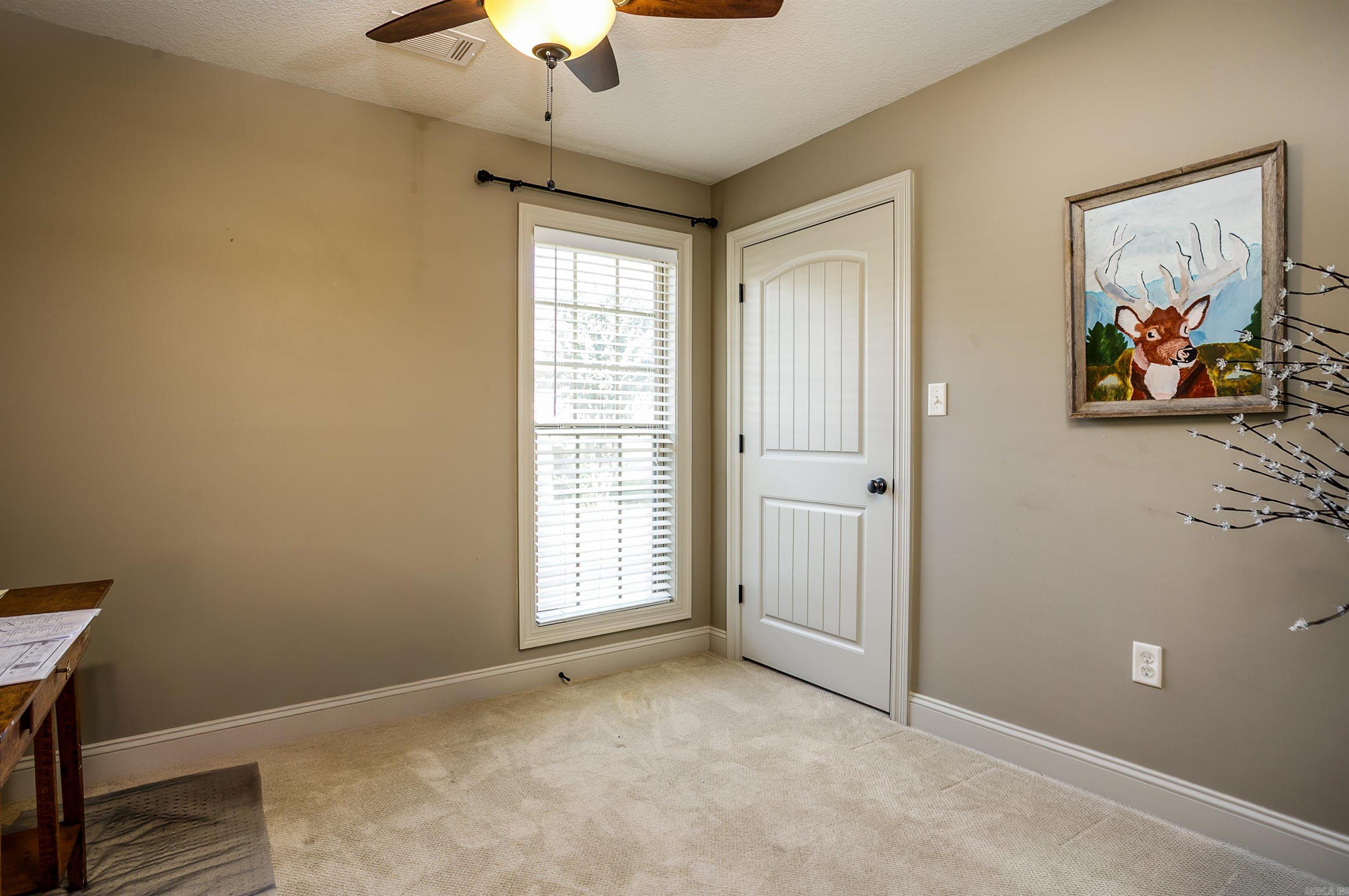 6037 Prairie Meadow Property Photo 22