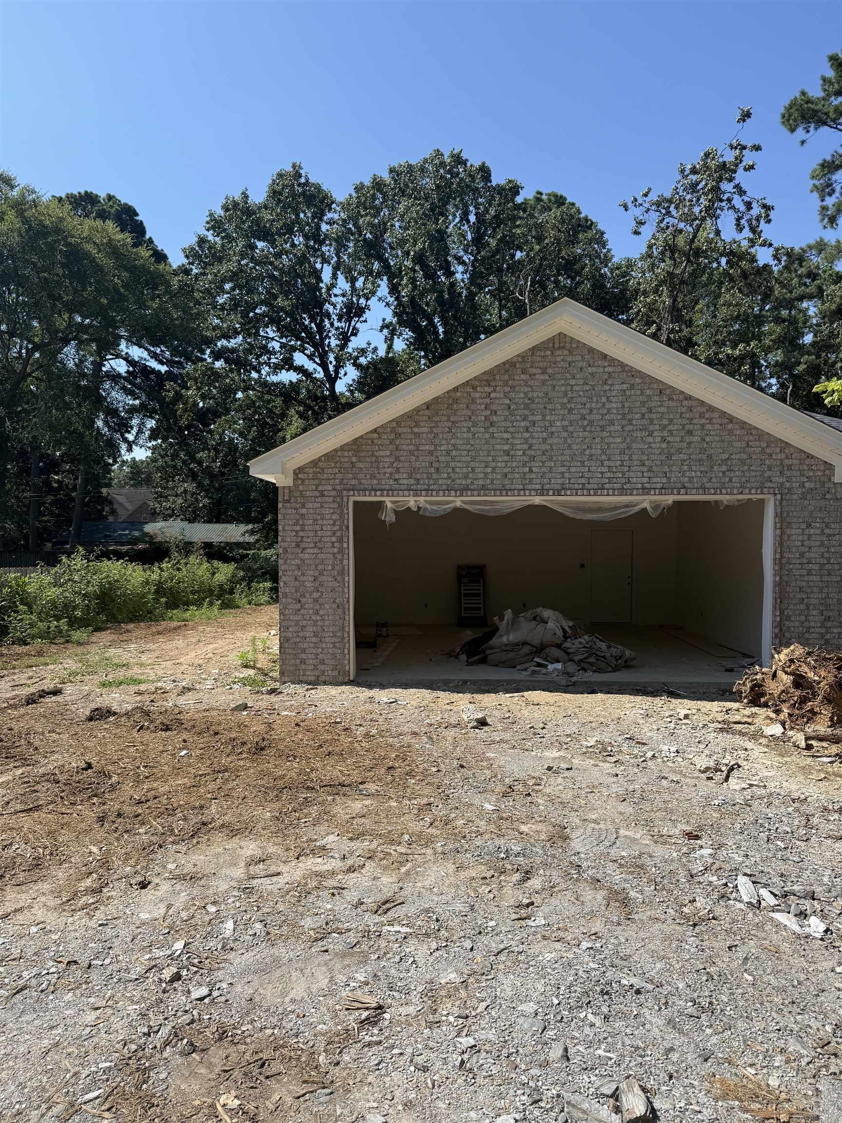 3117 Ward Dr Property Photo 1