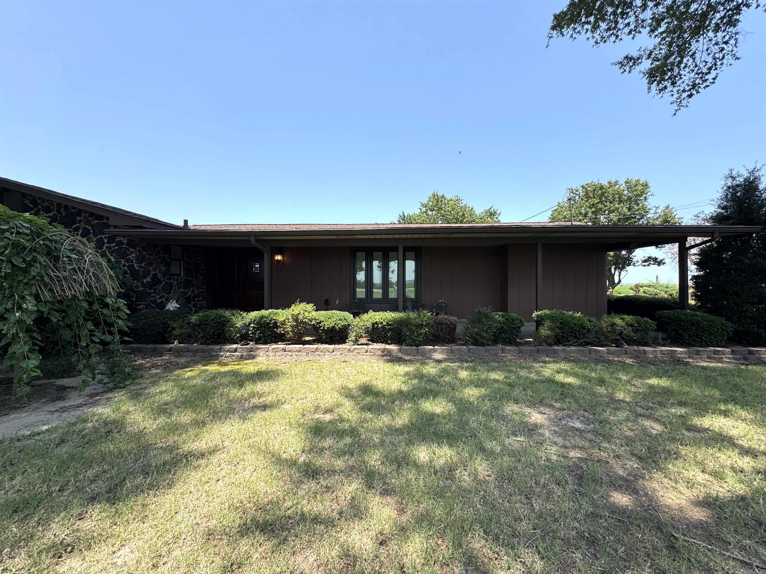 12695 Highway 90 Highway Property Photo 5