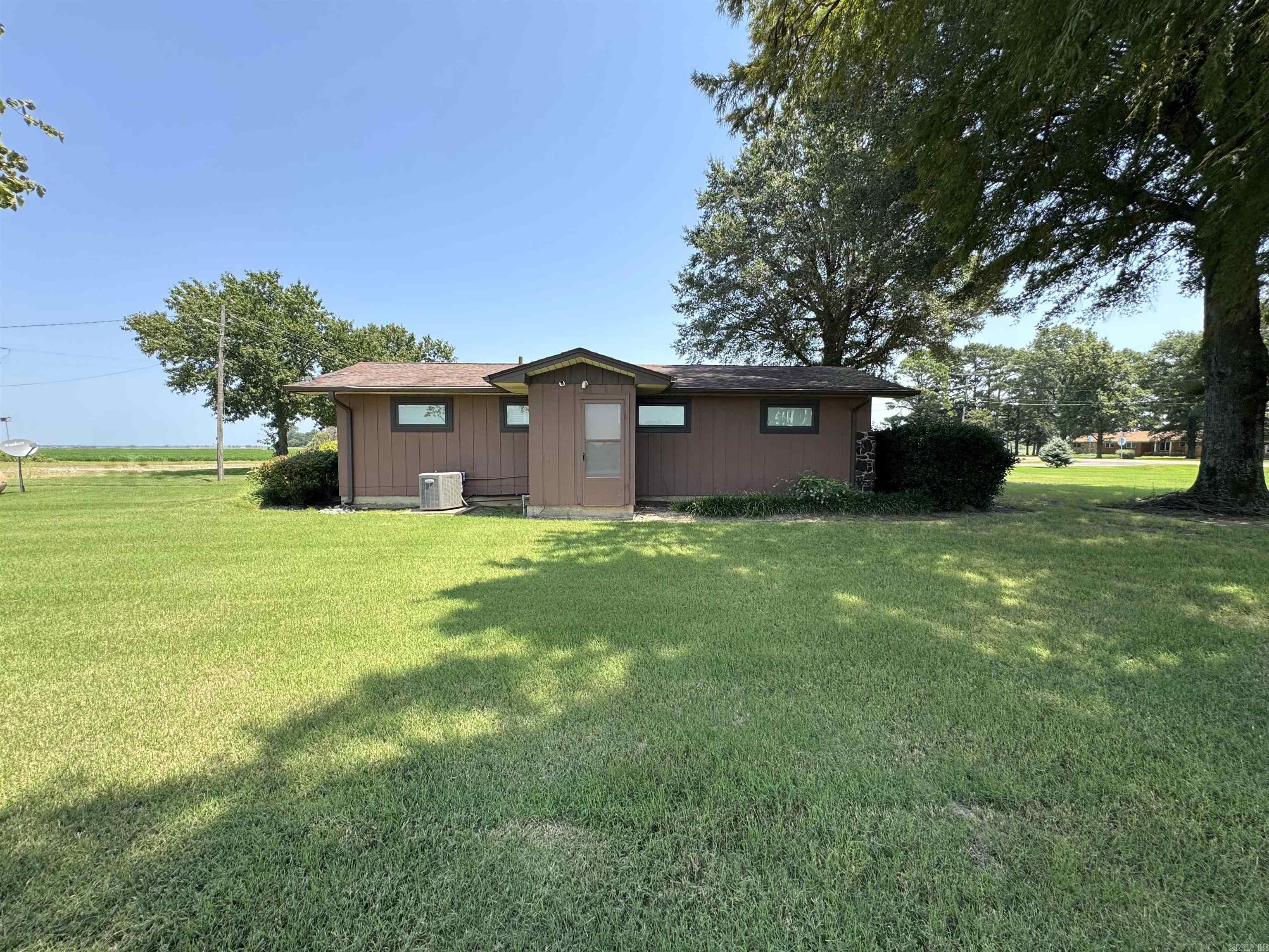 12695 Highway 90 Highway Property Photo 10