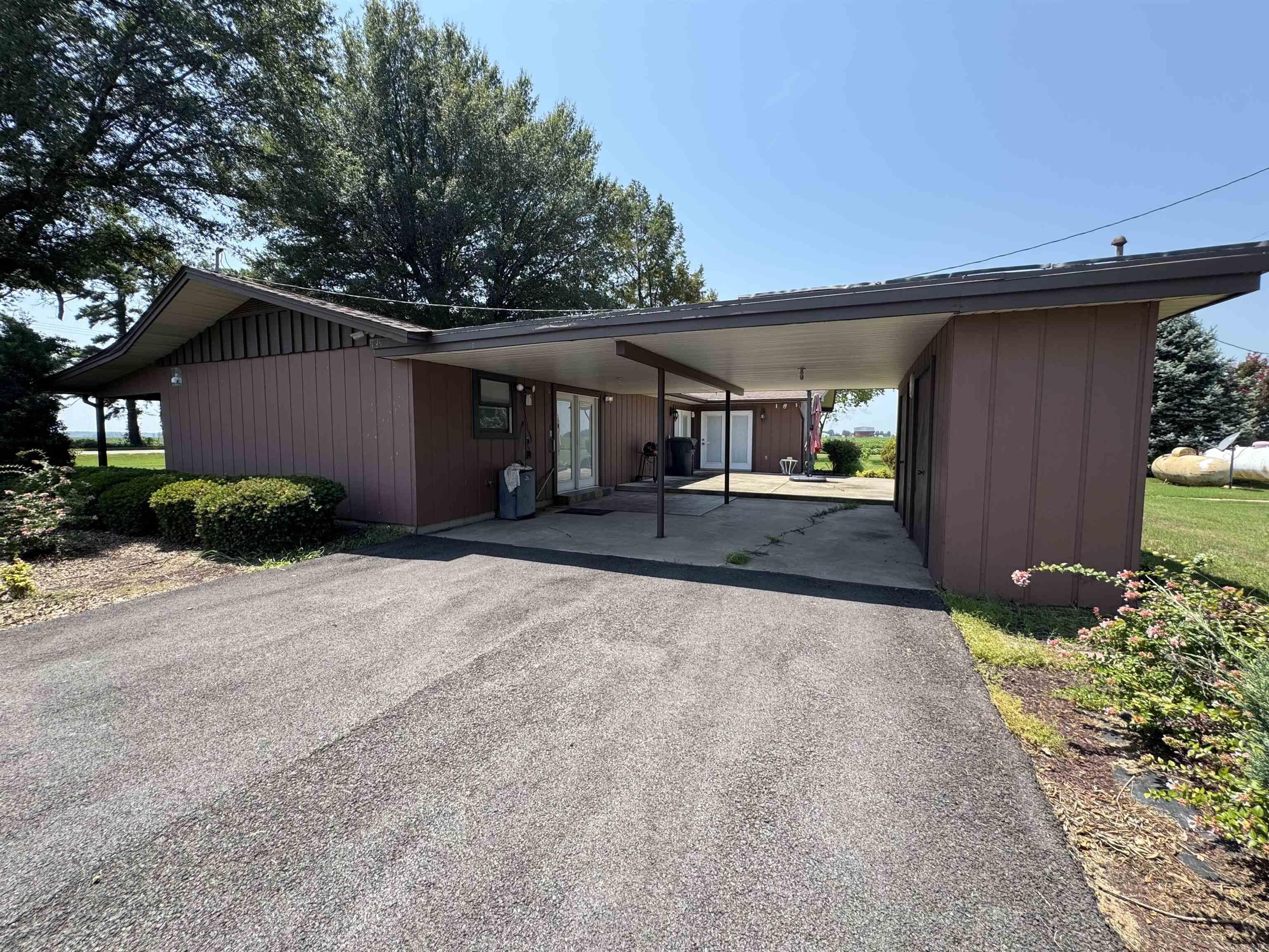12695 Highway 90 Highway Property Photo 20