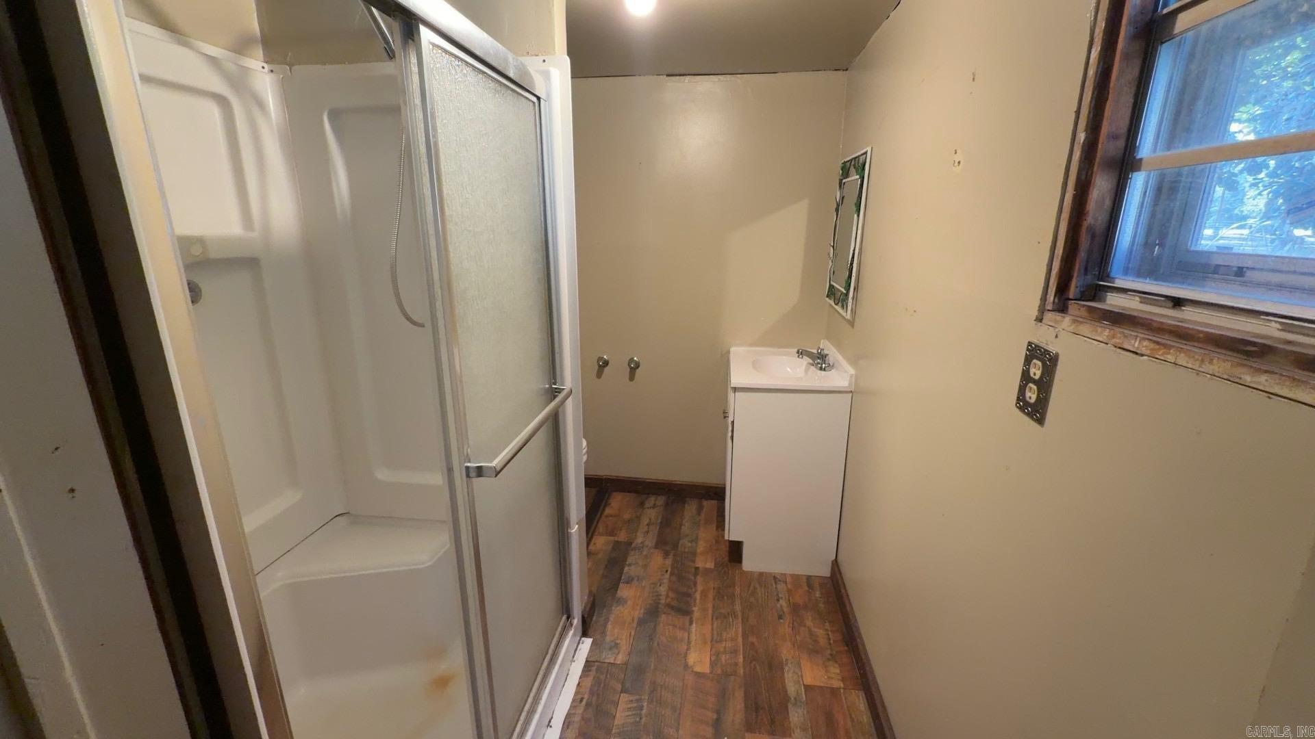 930 N Highway 1 Property Photo 9
