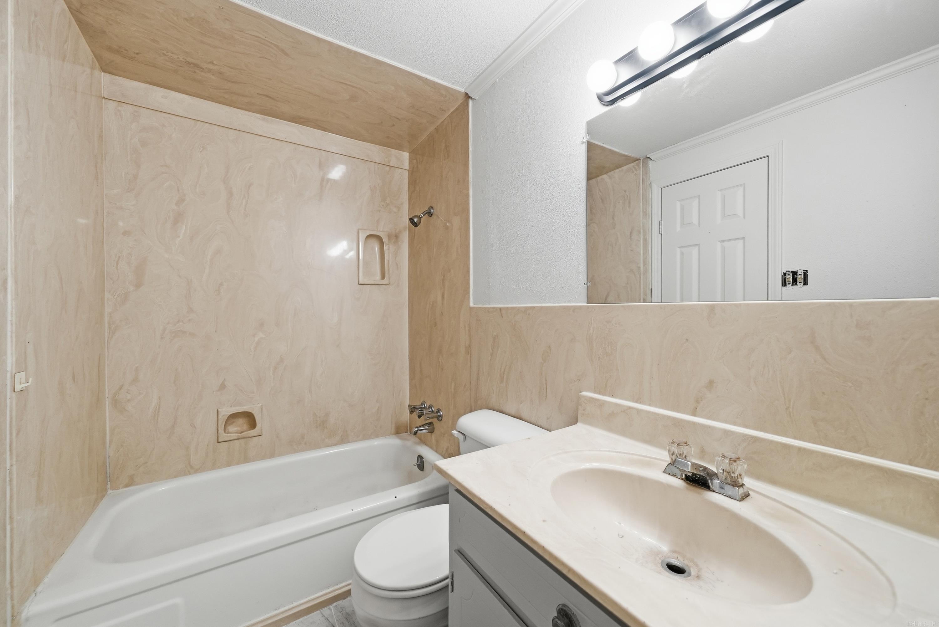 1121 Scenic Way Property Photo 23