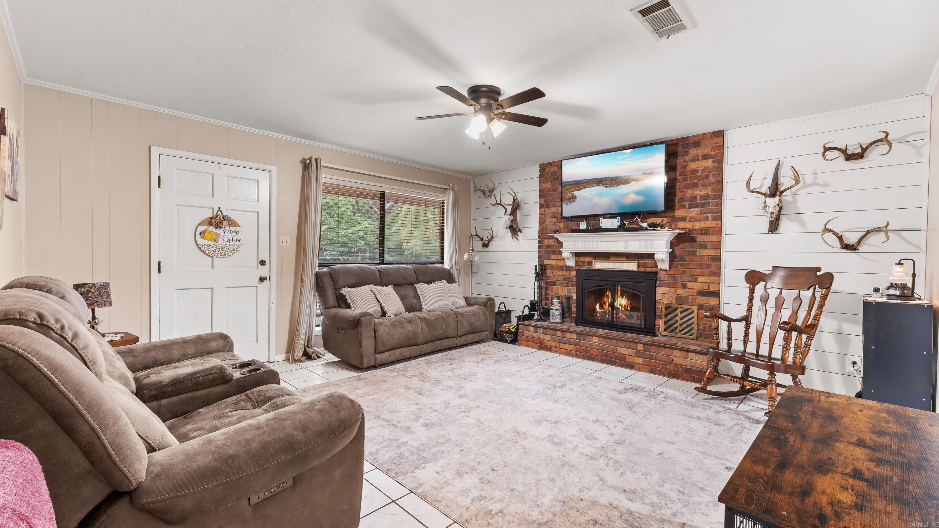 220 Ar-355 E Property Photo 3