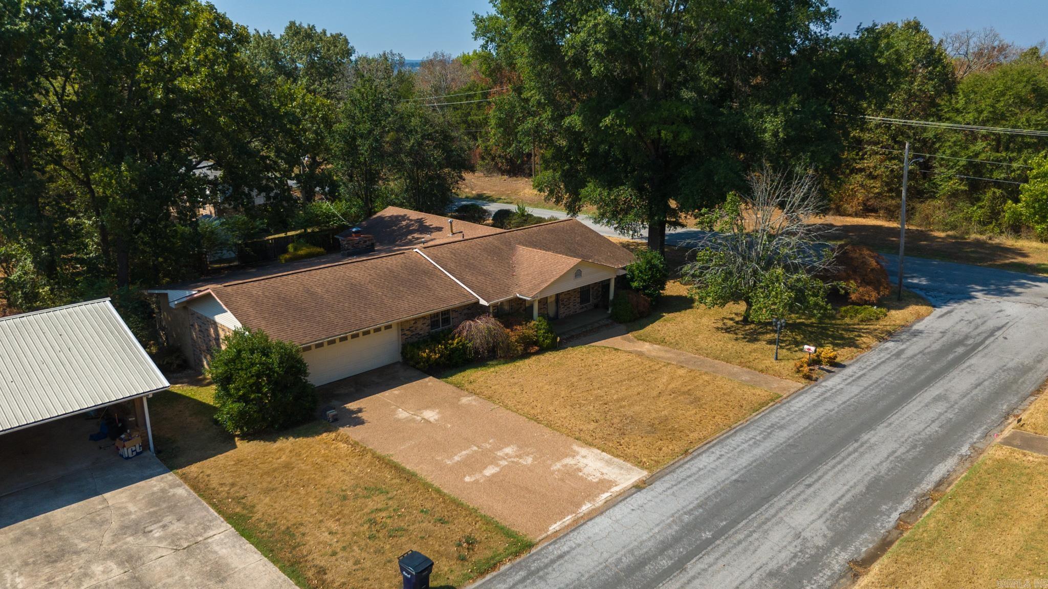 3010 Alice Drive Property Photo 2