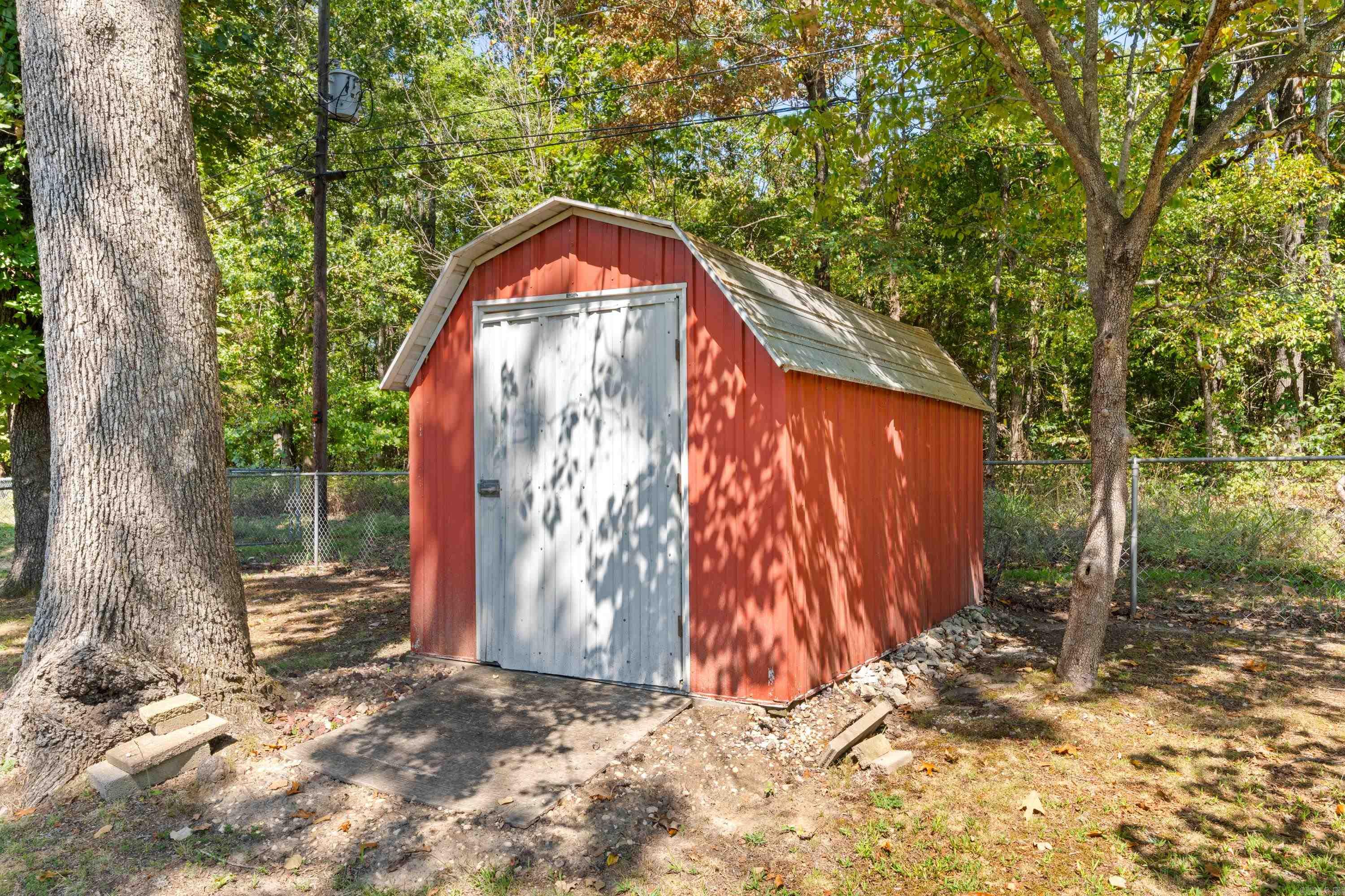 1801 Gregg Road Property Photo 32