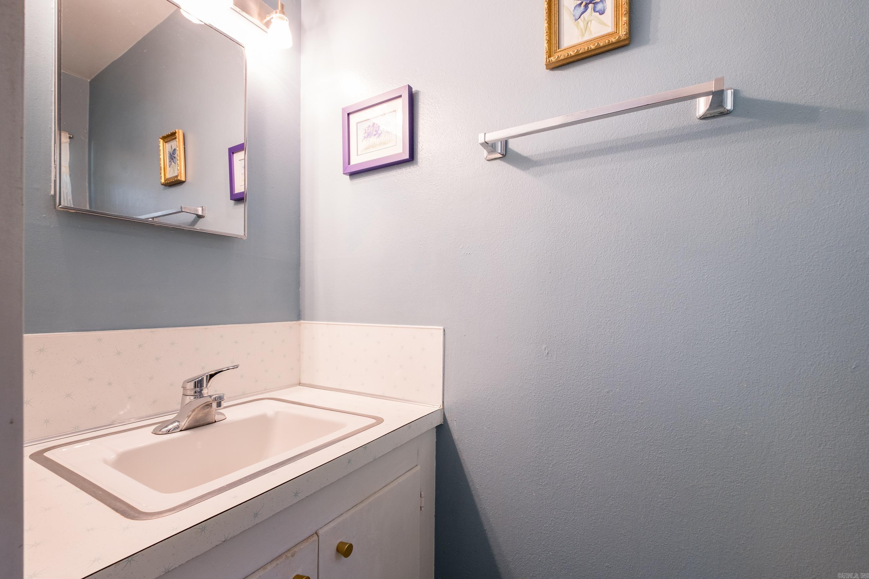 416 Del Rio Property Photo 24
