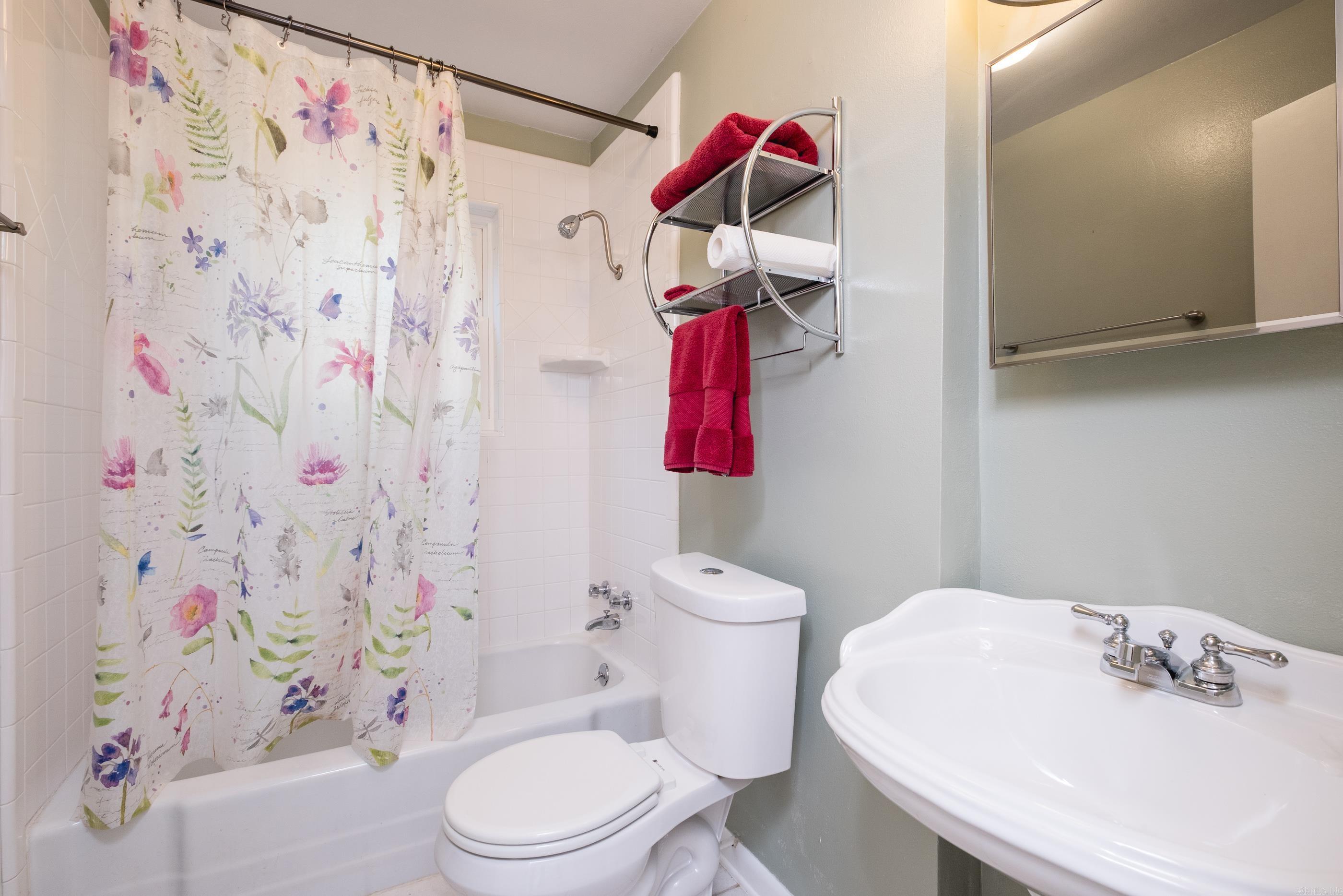 416 Del Rio Property Photo 32