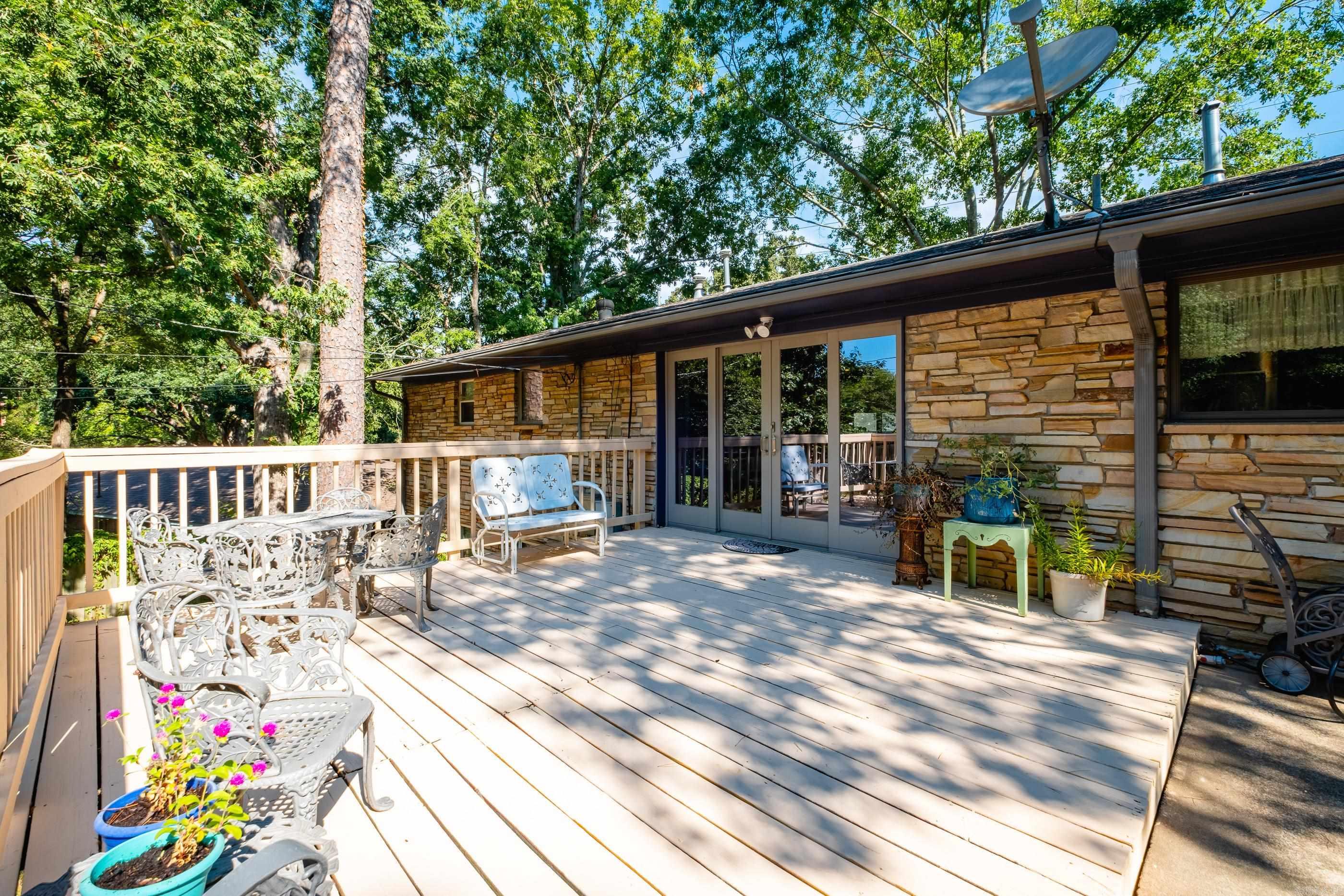 416 Del Rio Property Photo 40