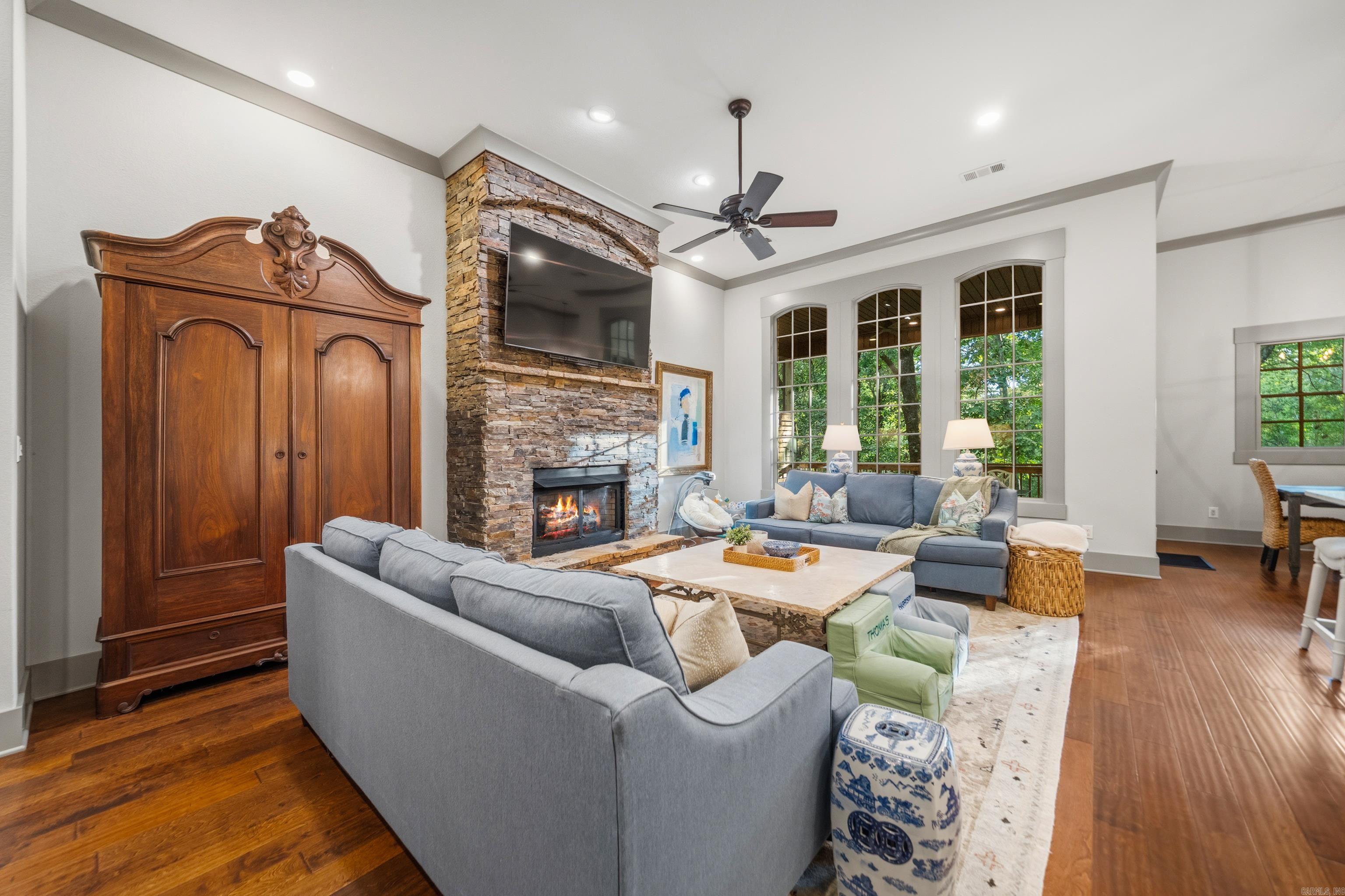 312 Lotus Loop Property Photo 6