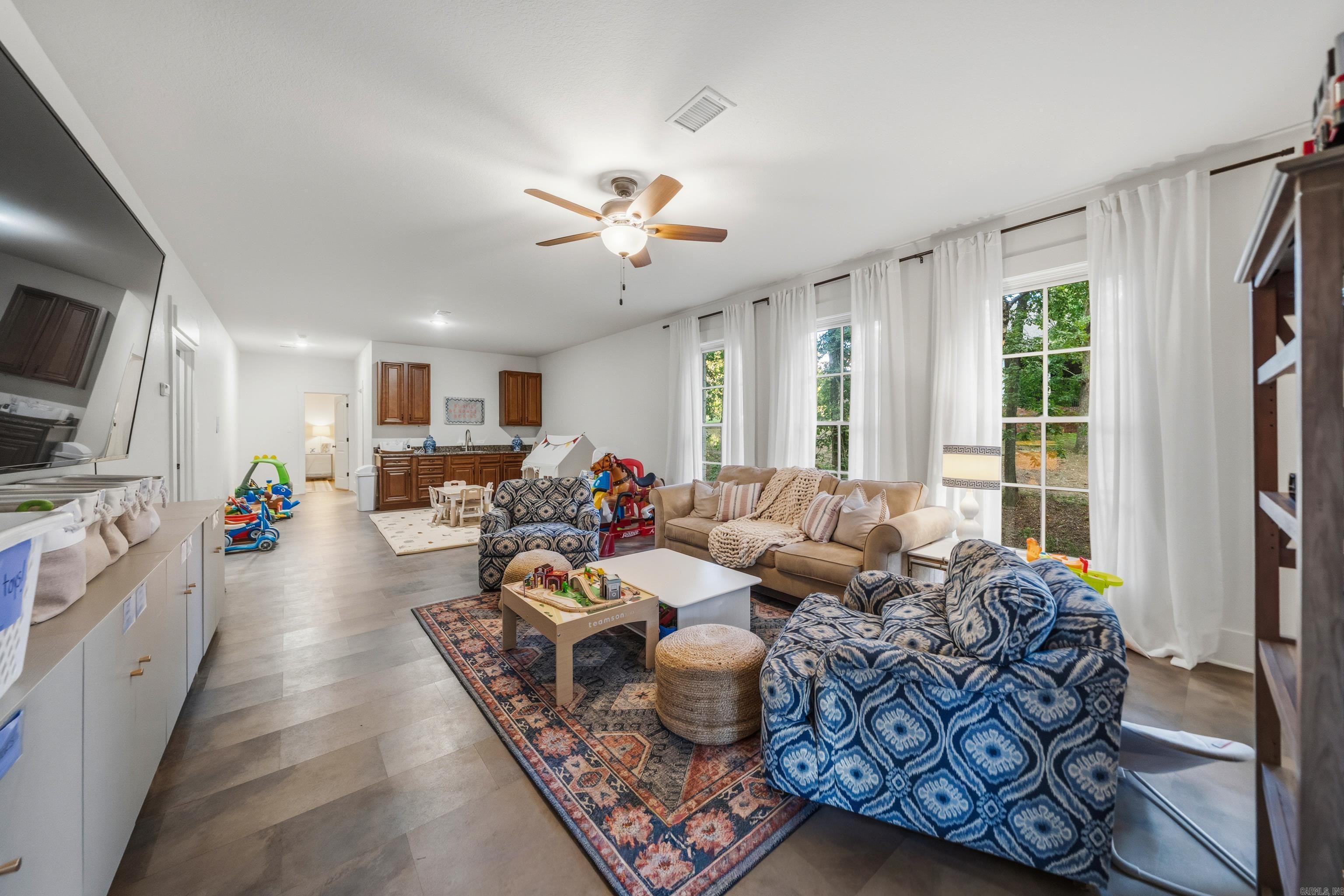 312 Lotus Loop Property Photo 28