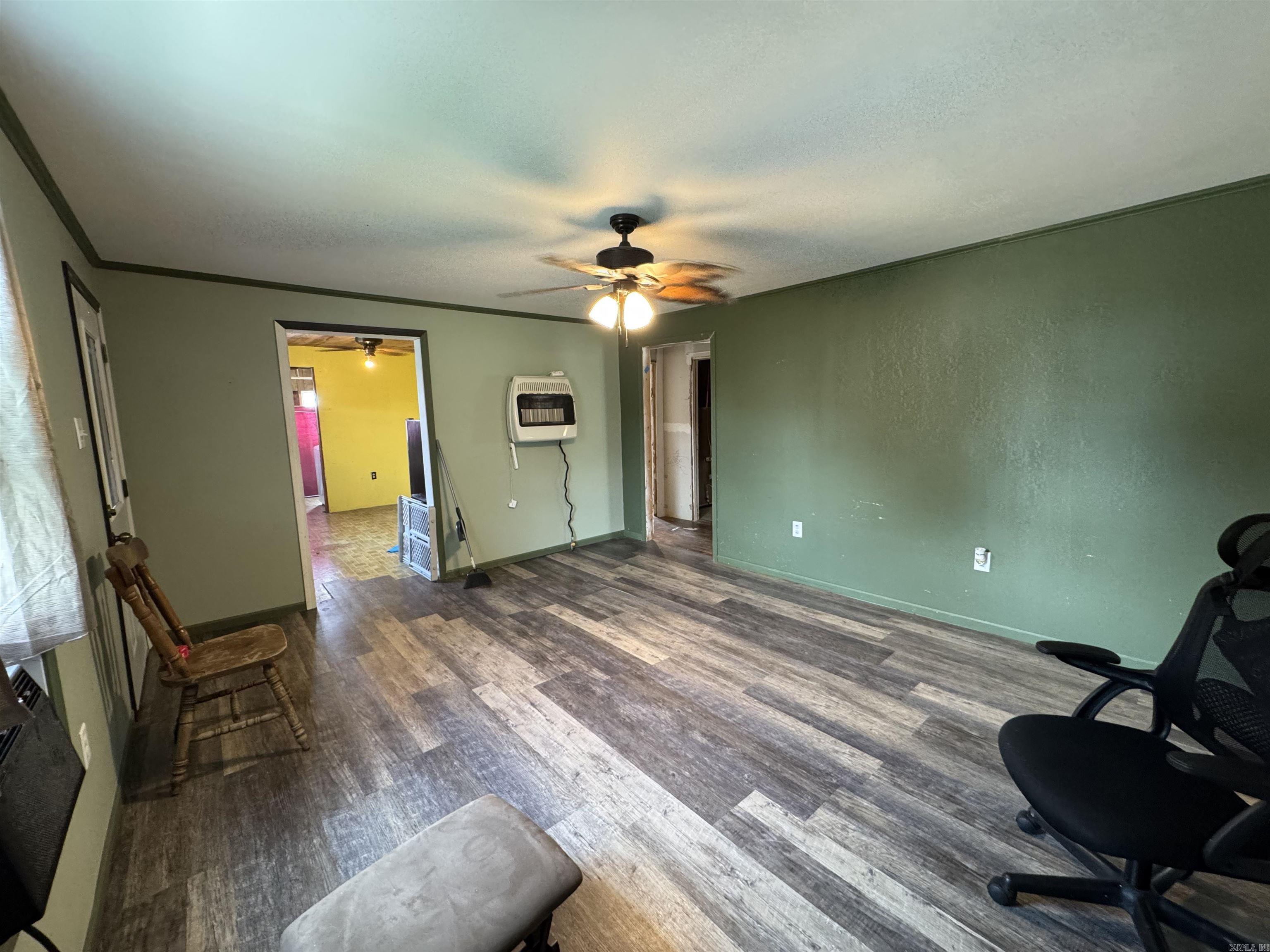 487 S Garfield Avenue Property Photo 13
