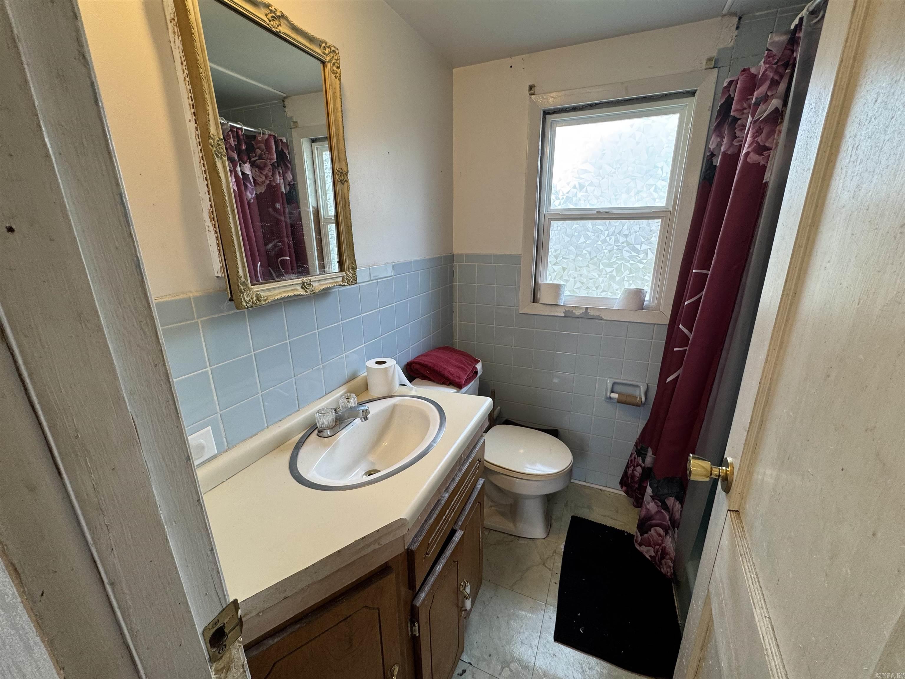 487 S Garfield Avenue Property Photo 19