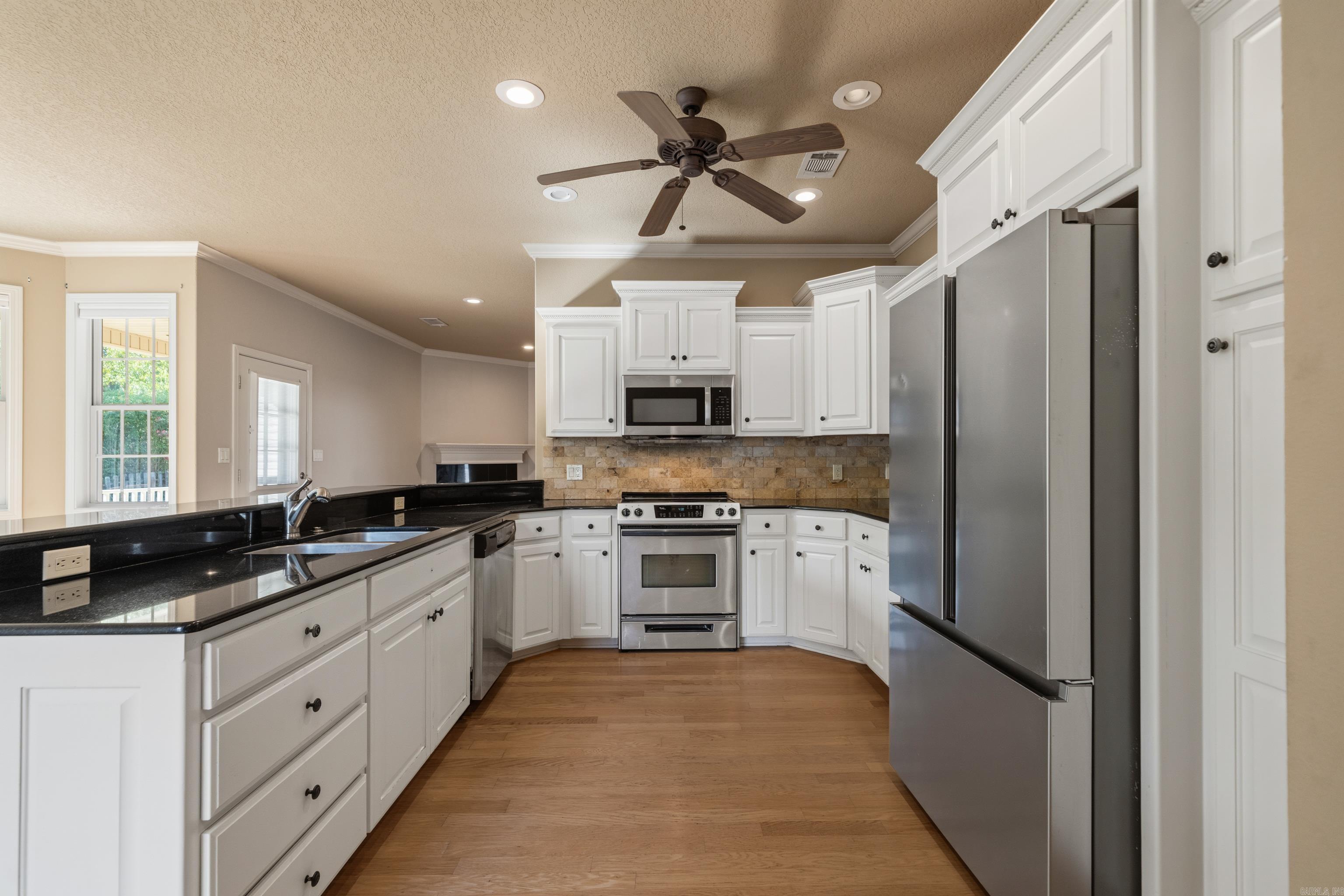 112 Fox Chase Circle Property Photo 14