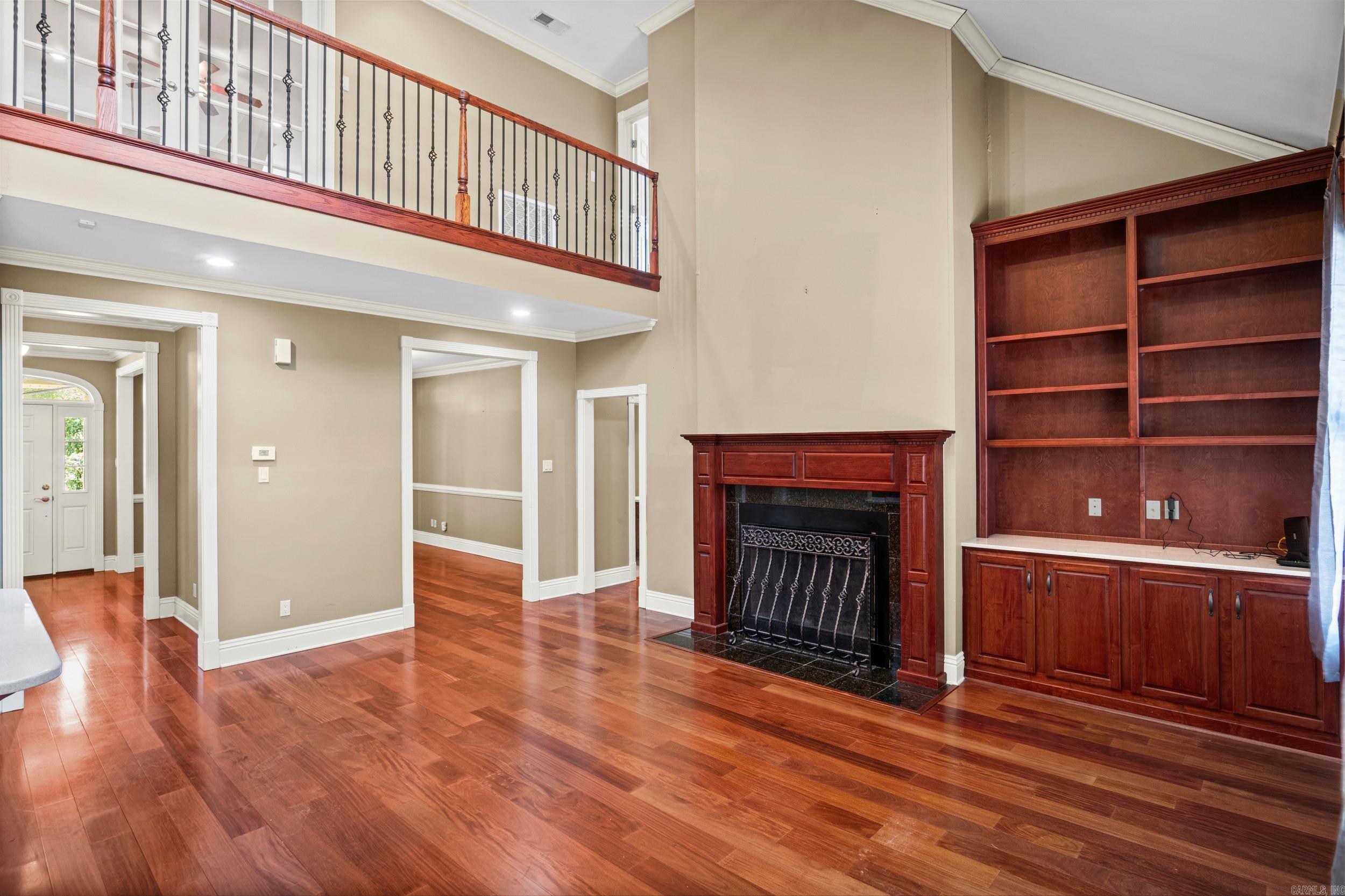 1109 Oakwood Drive Property Photo 5