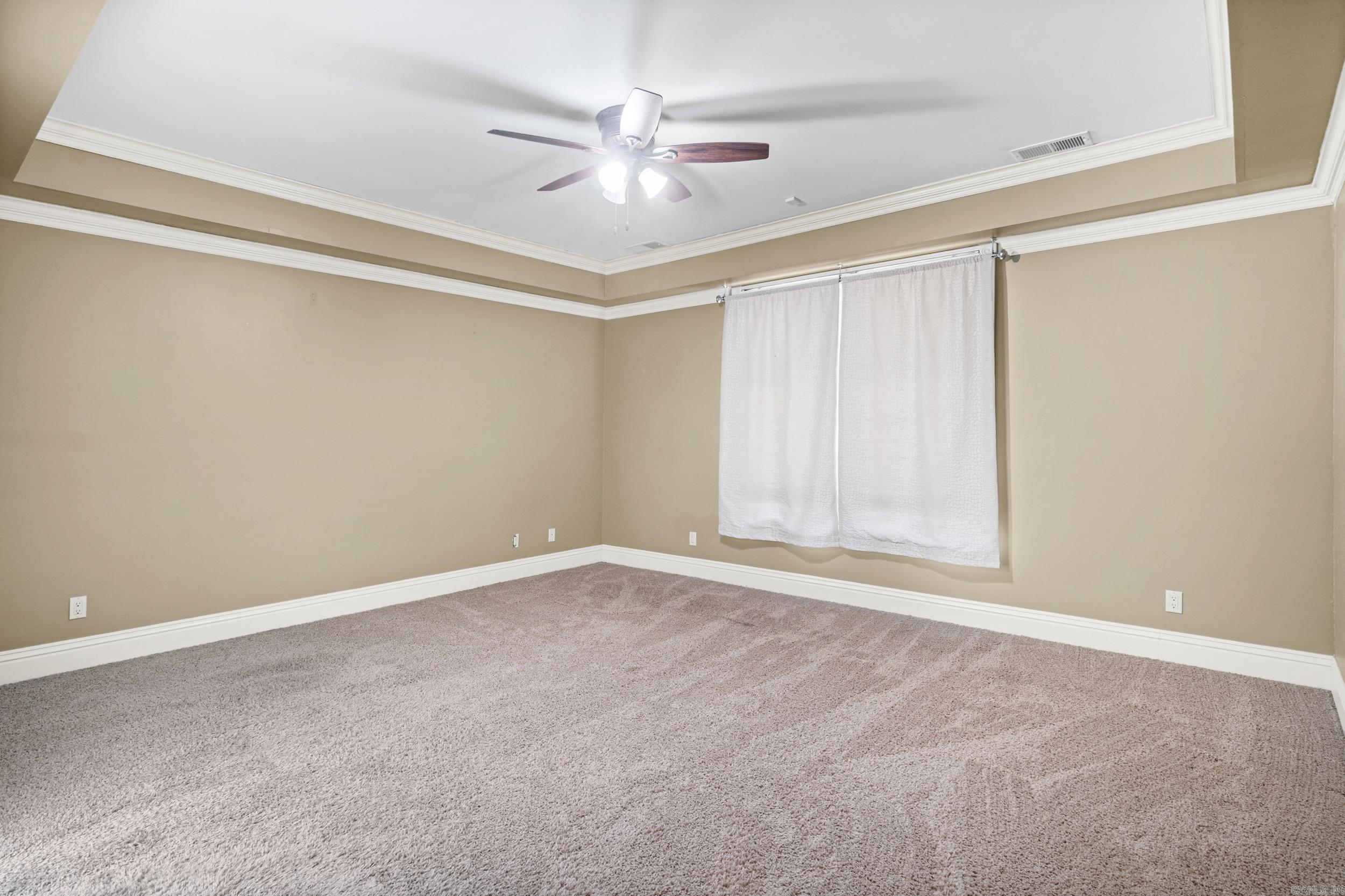 1109 Oakwood Drive Property Photo 12