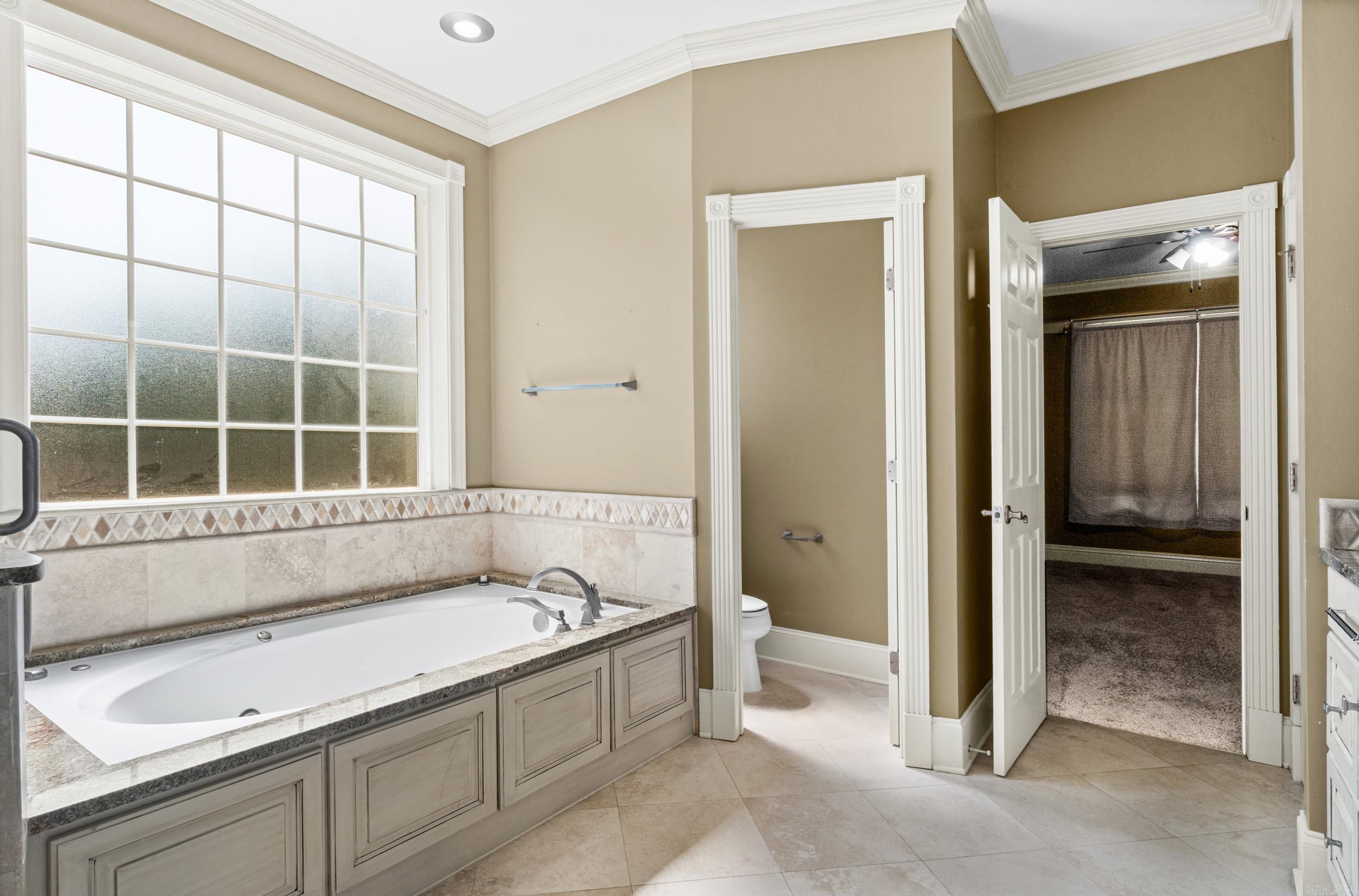 1109 Oakwood Drive Property Photo 14