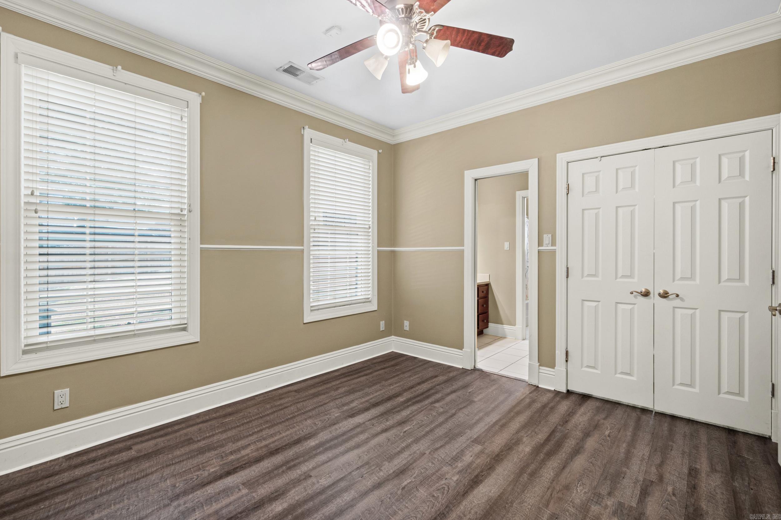 1109 Oakwood Drive Property Photo 18