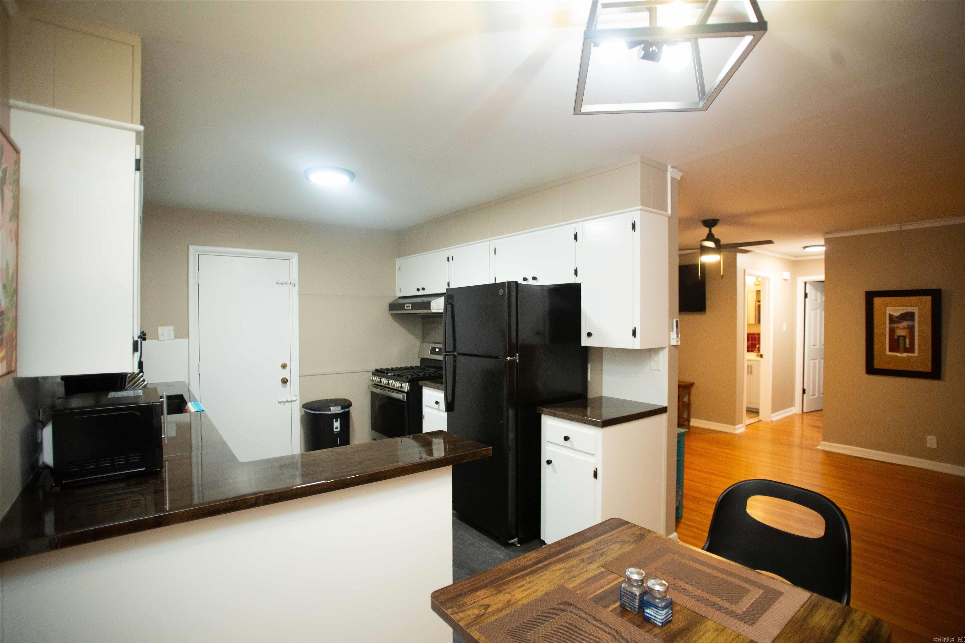 1512 Center Street Property Photo 7