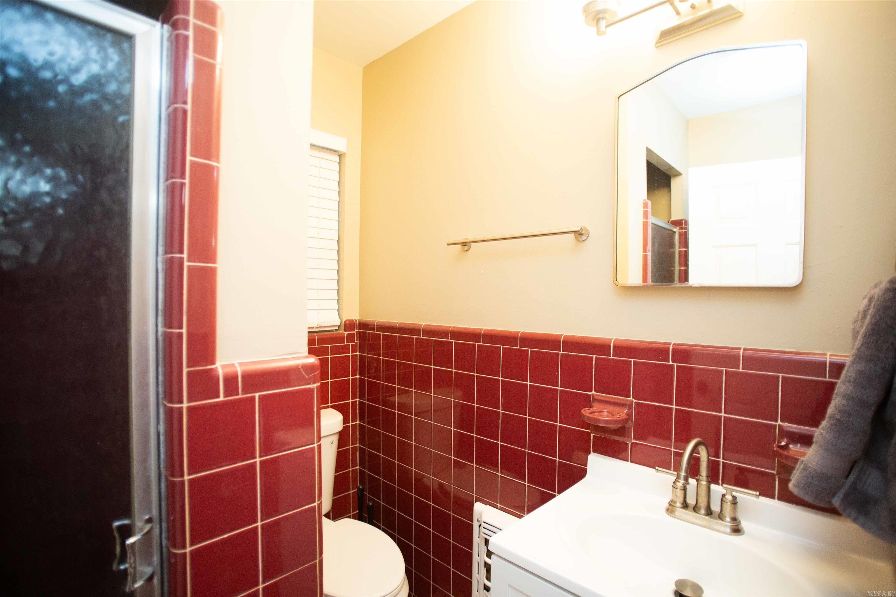 1512 Center Street Property Photo 16