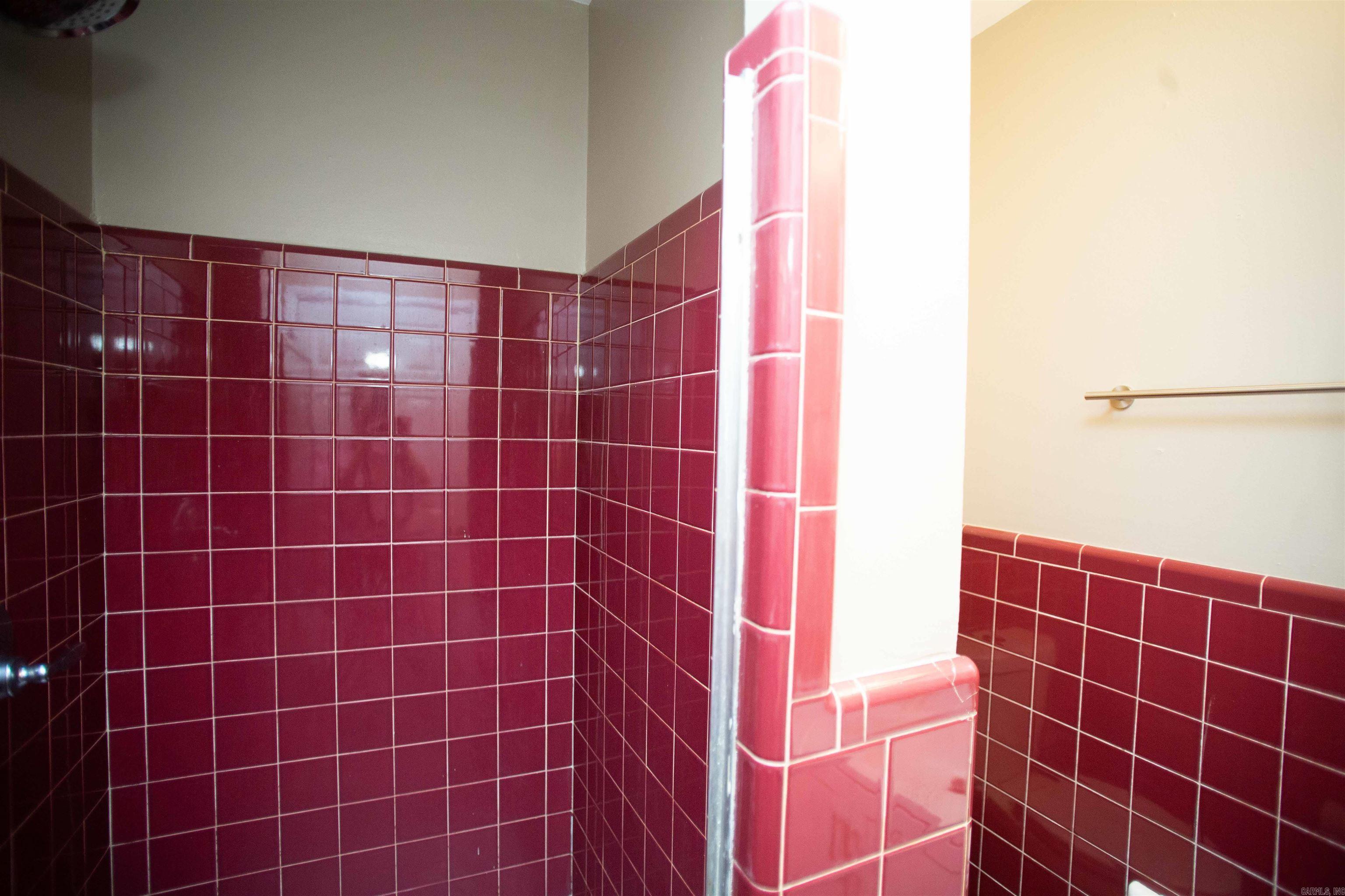 1512 Center Street Property Photo 17
