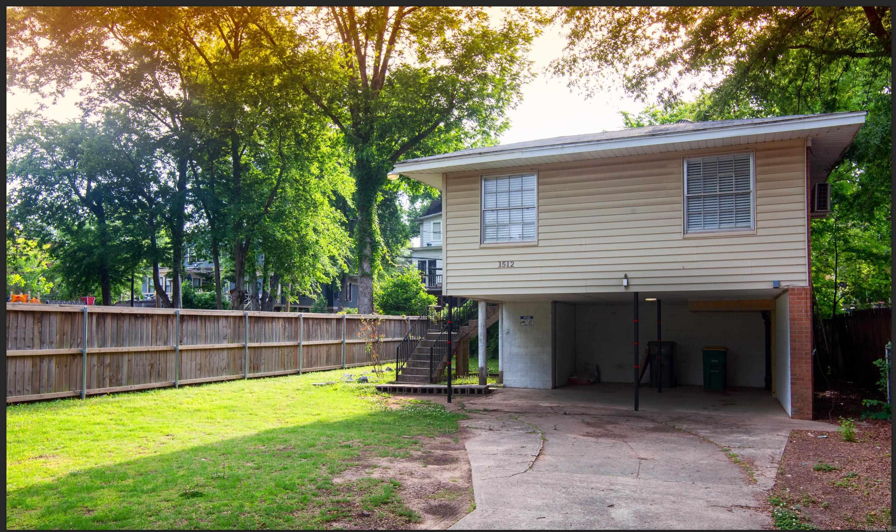 1512 Center Street Property Photo 20