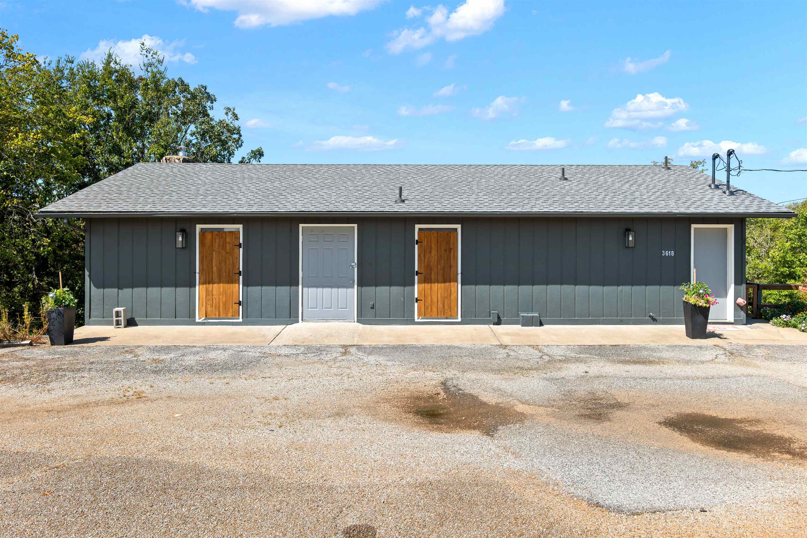 3618 Highway 62-412 Property Photo 2