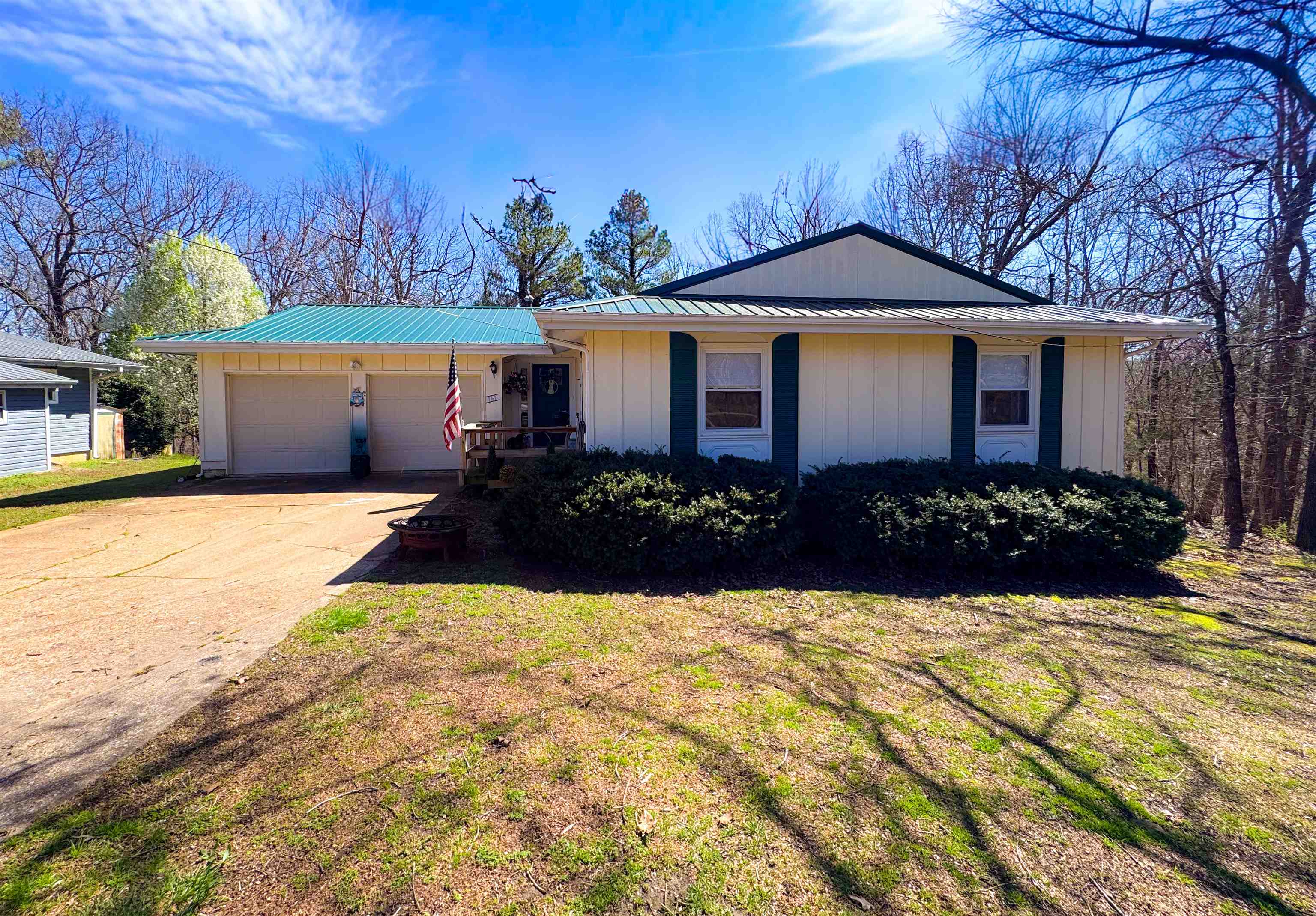 167 Okmulgee Drive Property Photo 1