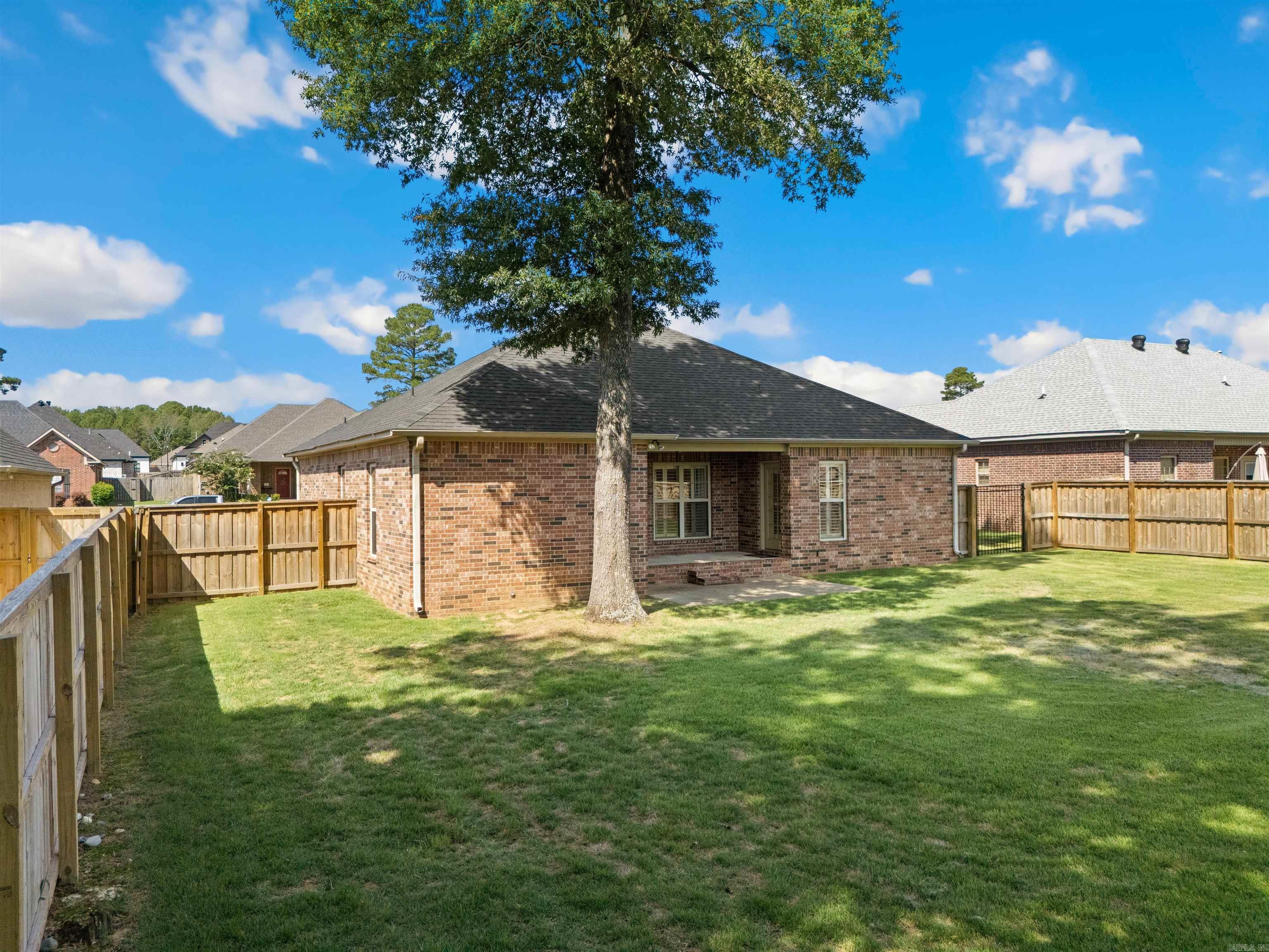 1490 Norbert Circle Property Photo 3
