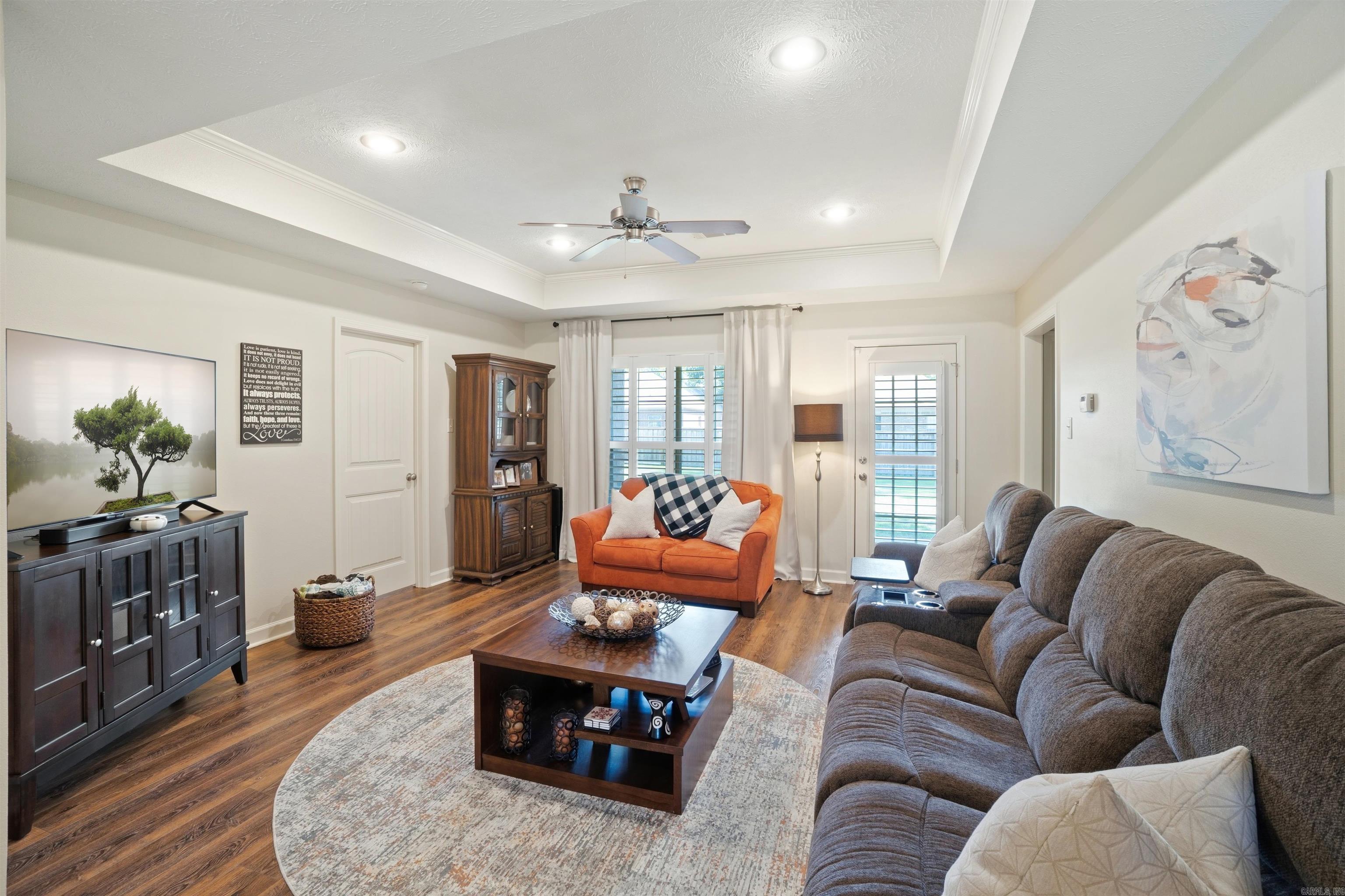 1490 Norbert Circle Property Photo 6