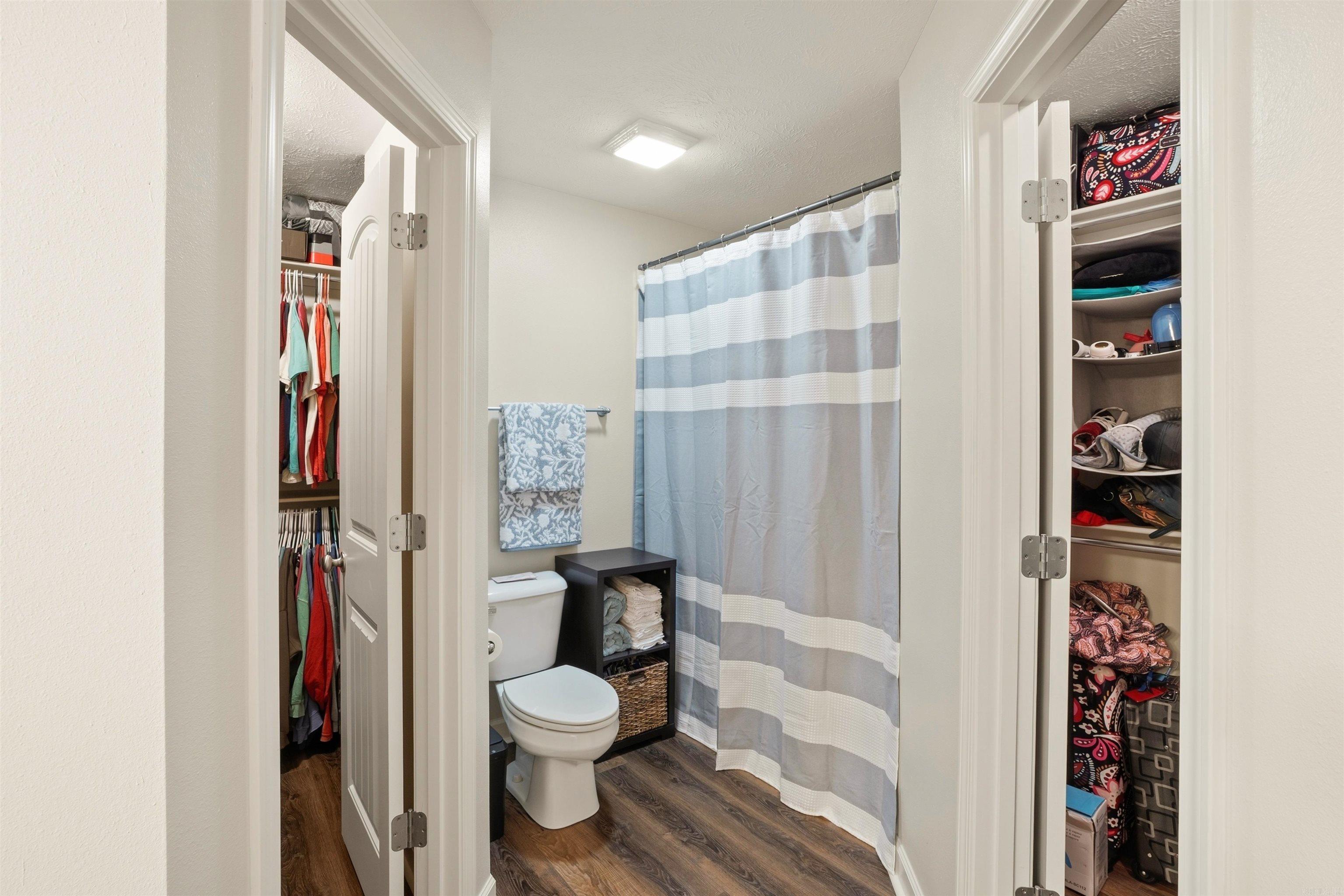 1490 Norbert Circle Property Photo 13