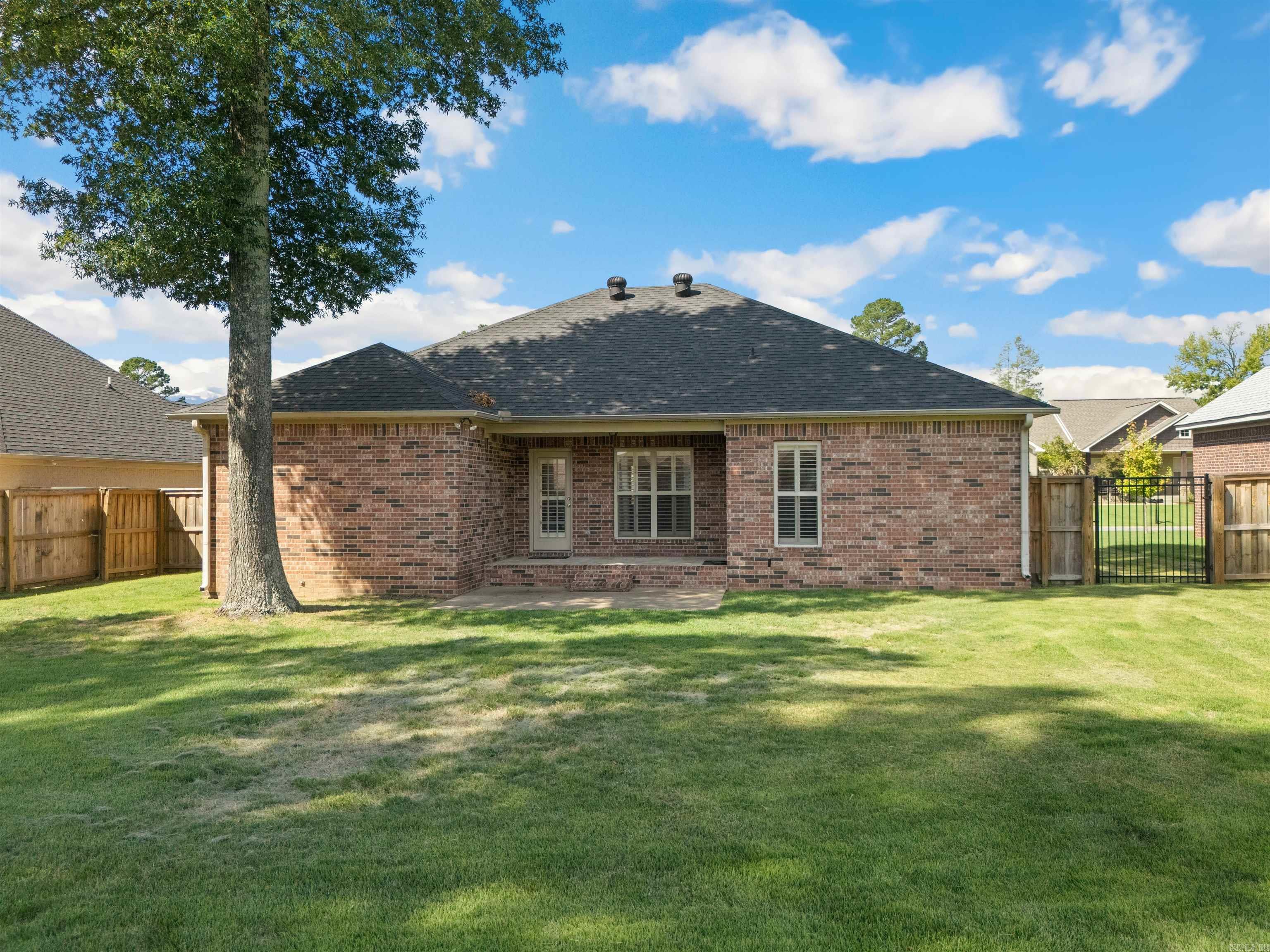 1490 Norbert Circle Property Photo 20