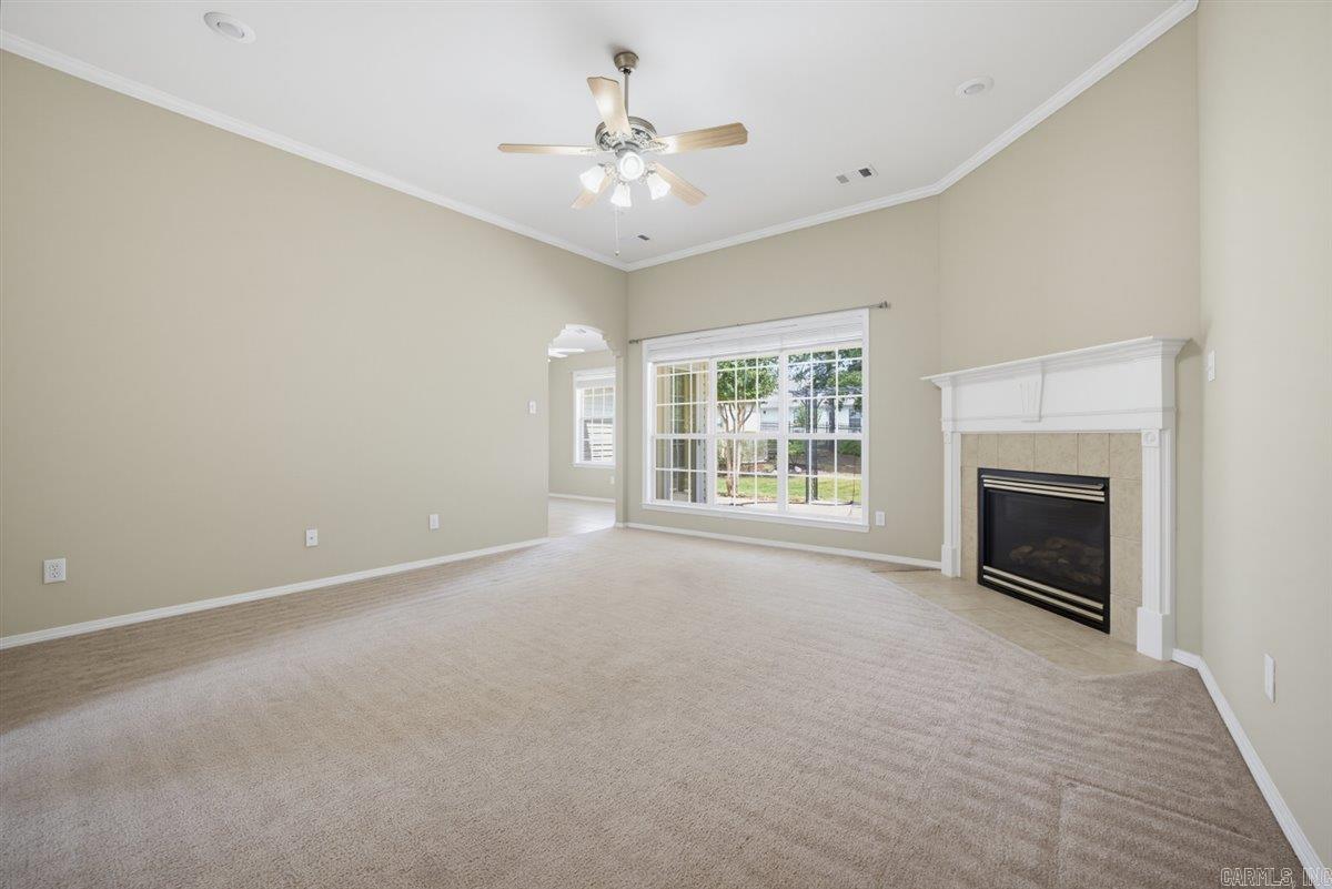 4204 Stoneybrook Drive Property Photo 5