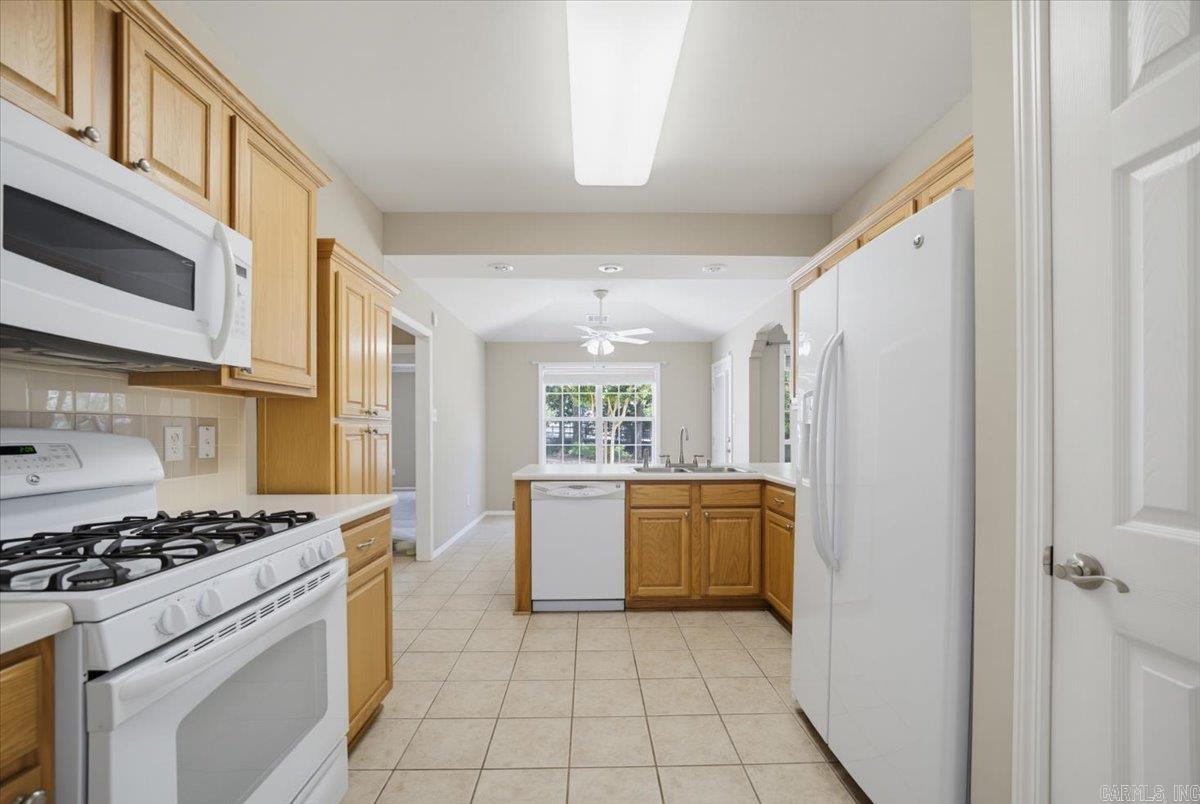 4204 Stoneybrook Drive Property Photo 8