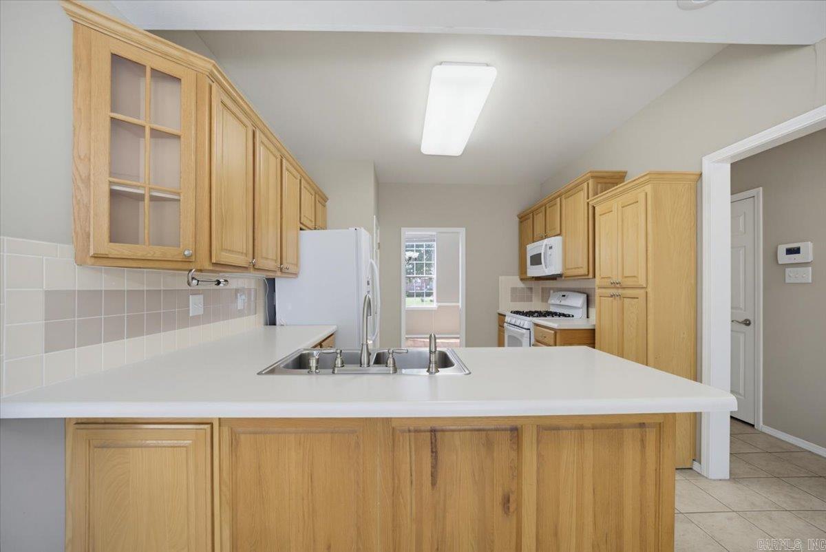 4204 Stoneybrook Drive Property Photo 11