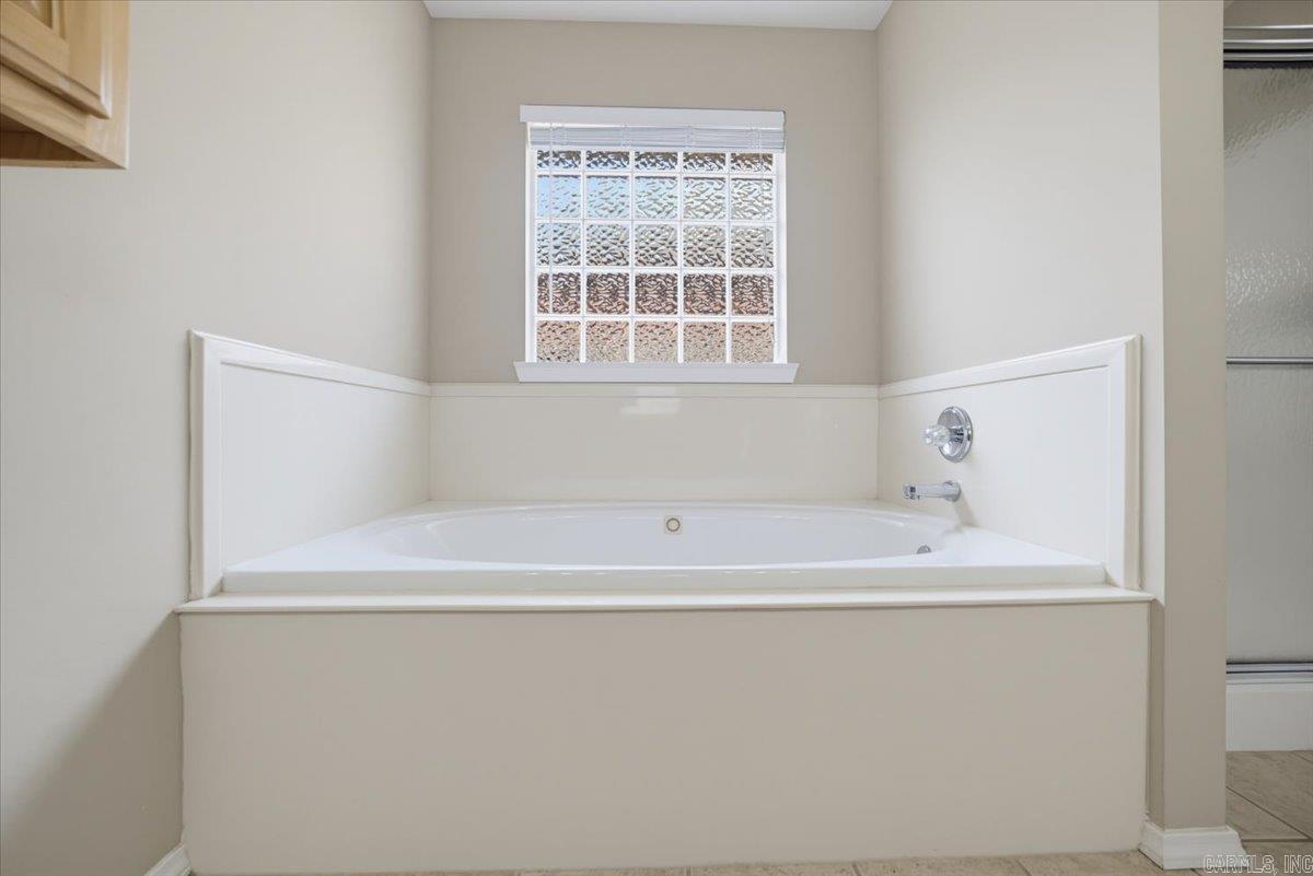 4204 Stoneybrook Drive Property Photo 17