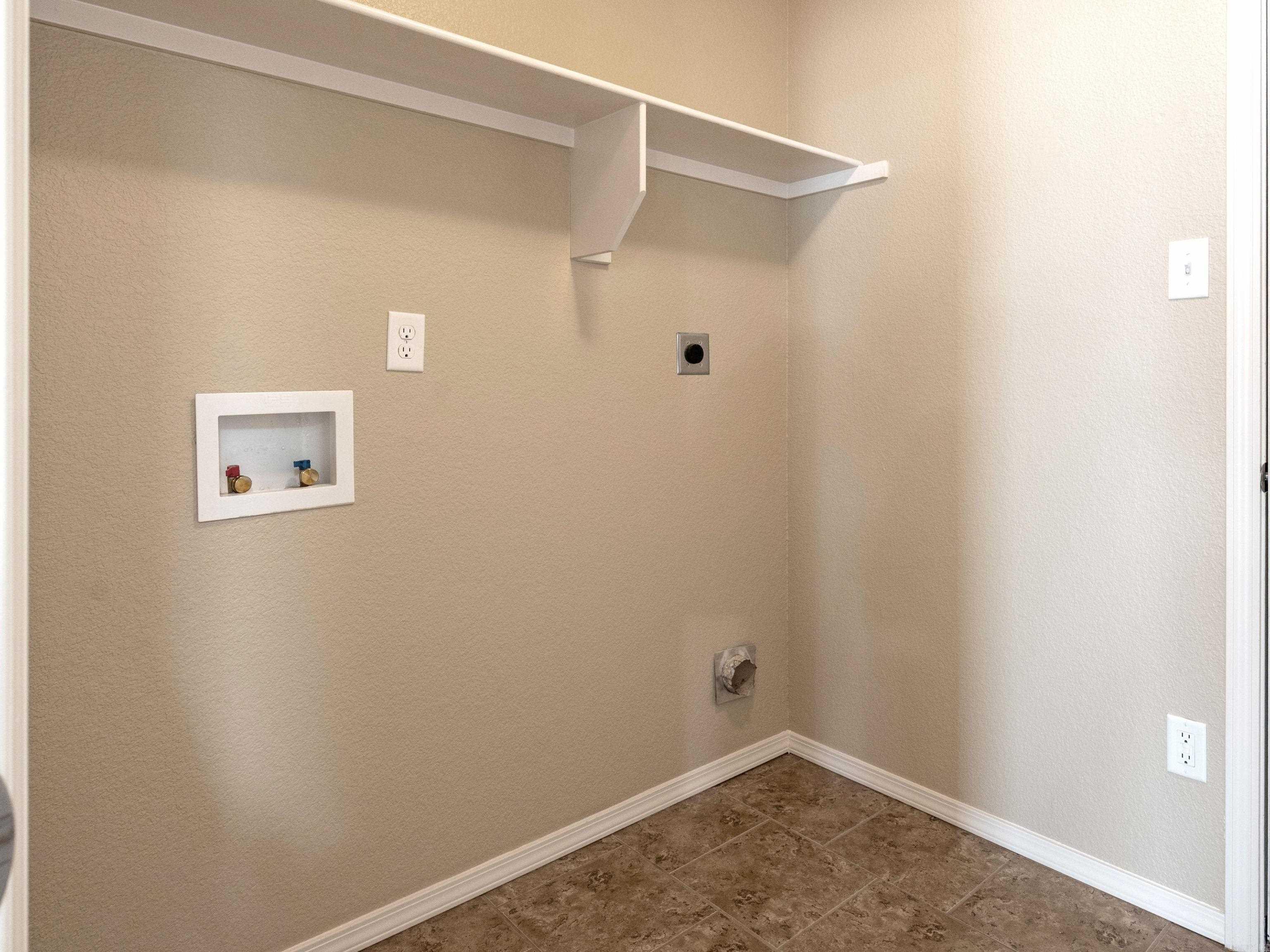 19 Heelstone Drive Property Photo 17
