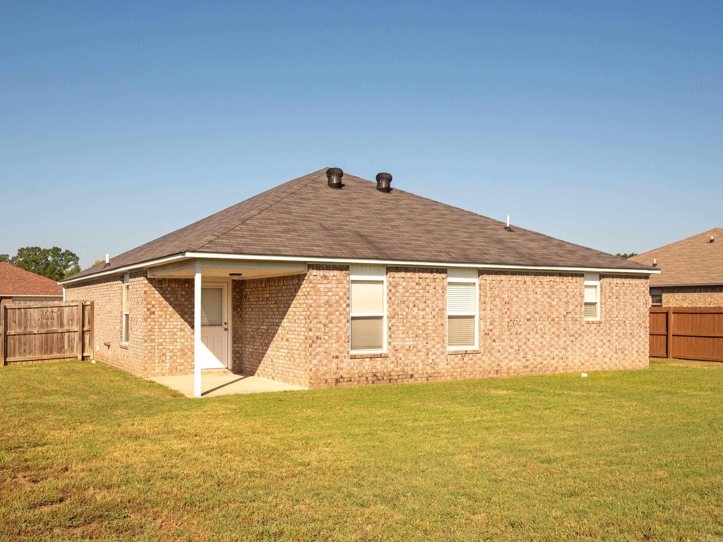 19 Heelstone Drive Property Photo 35