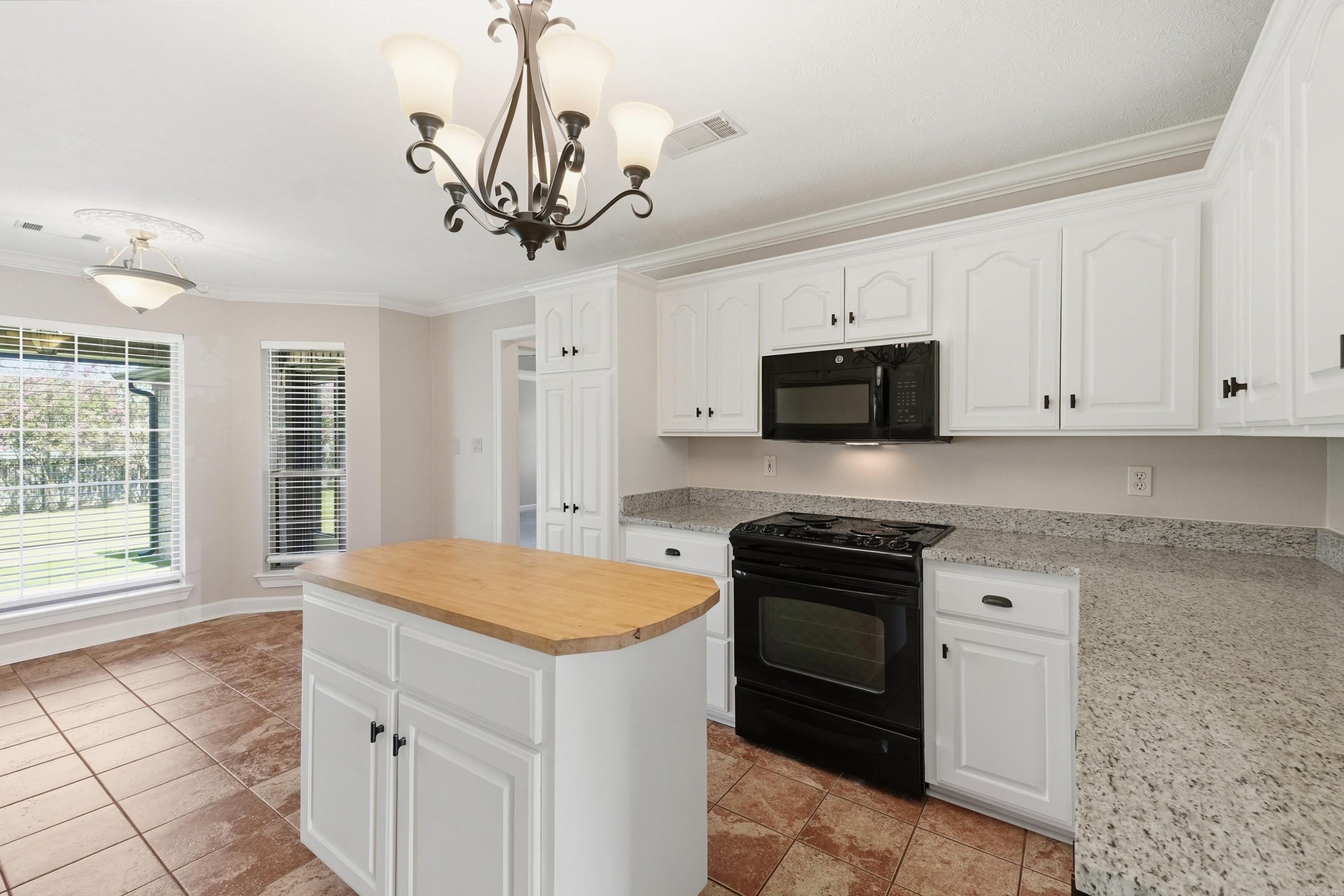 7 Ross Drive Property Photo 11