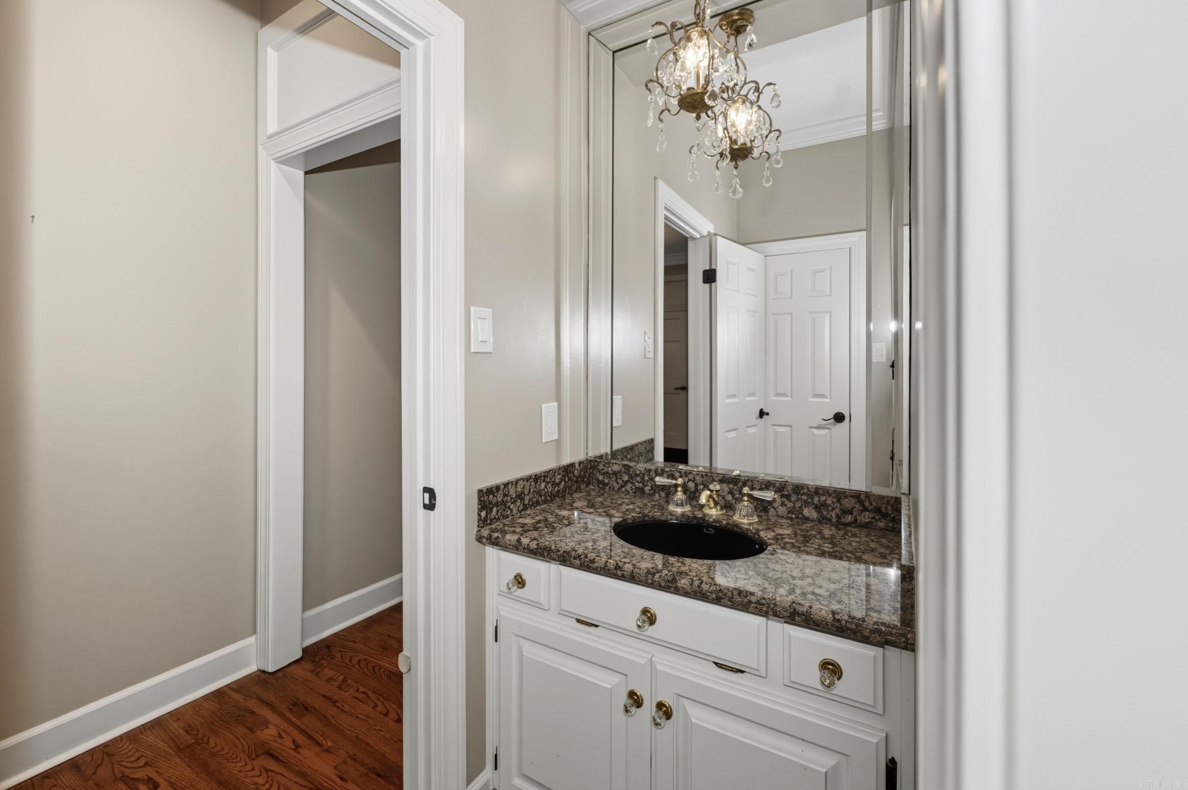 801 Pleasant Valley Drive 19 Property Photo 32