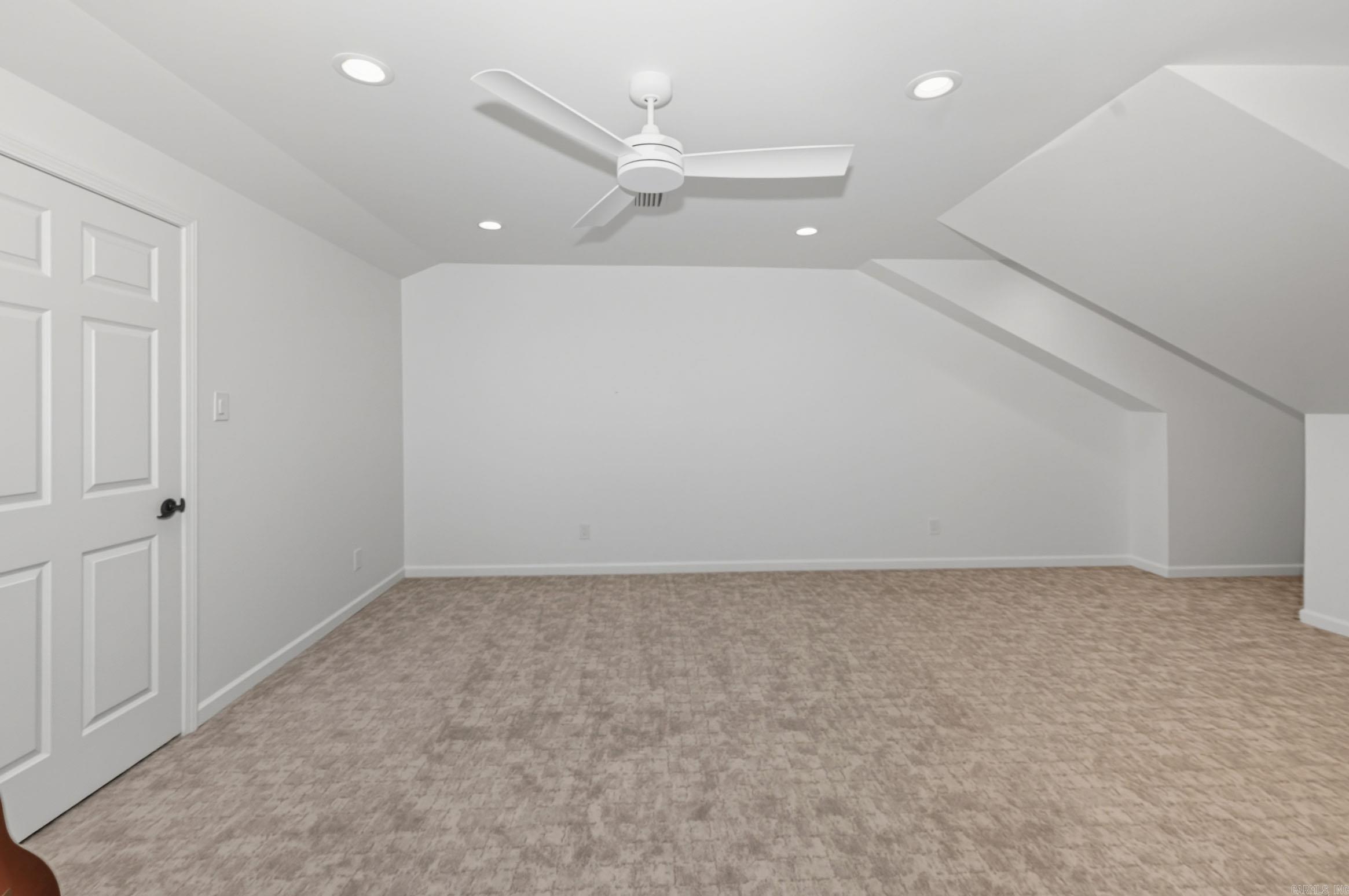 801 Pleasant Valley Drive 19 Property Photo 34