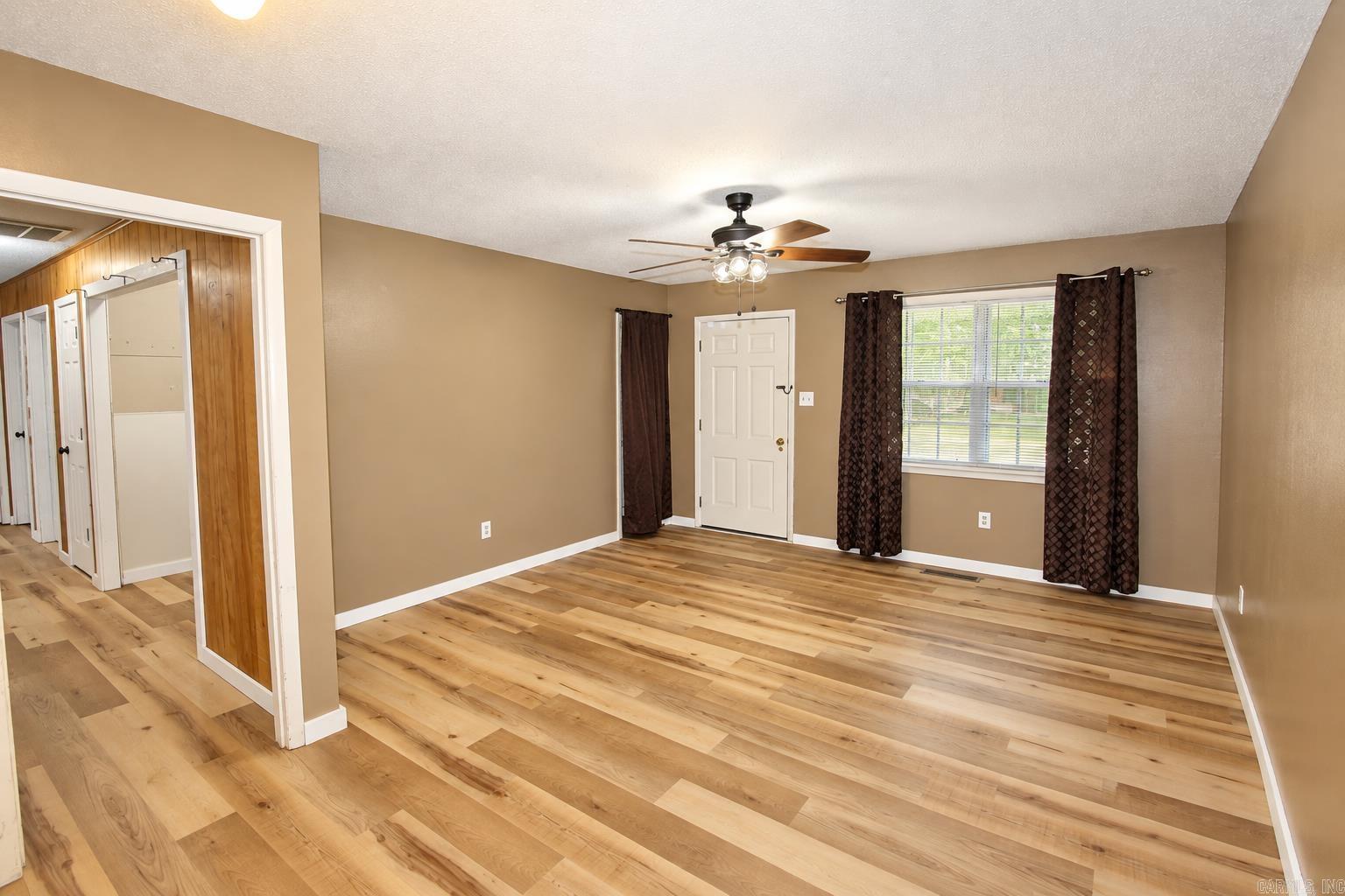 725 Reynold Property Photo 17